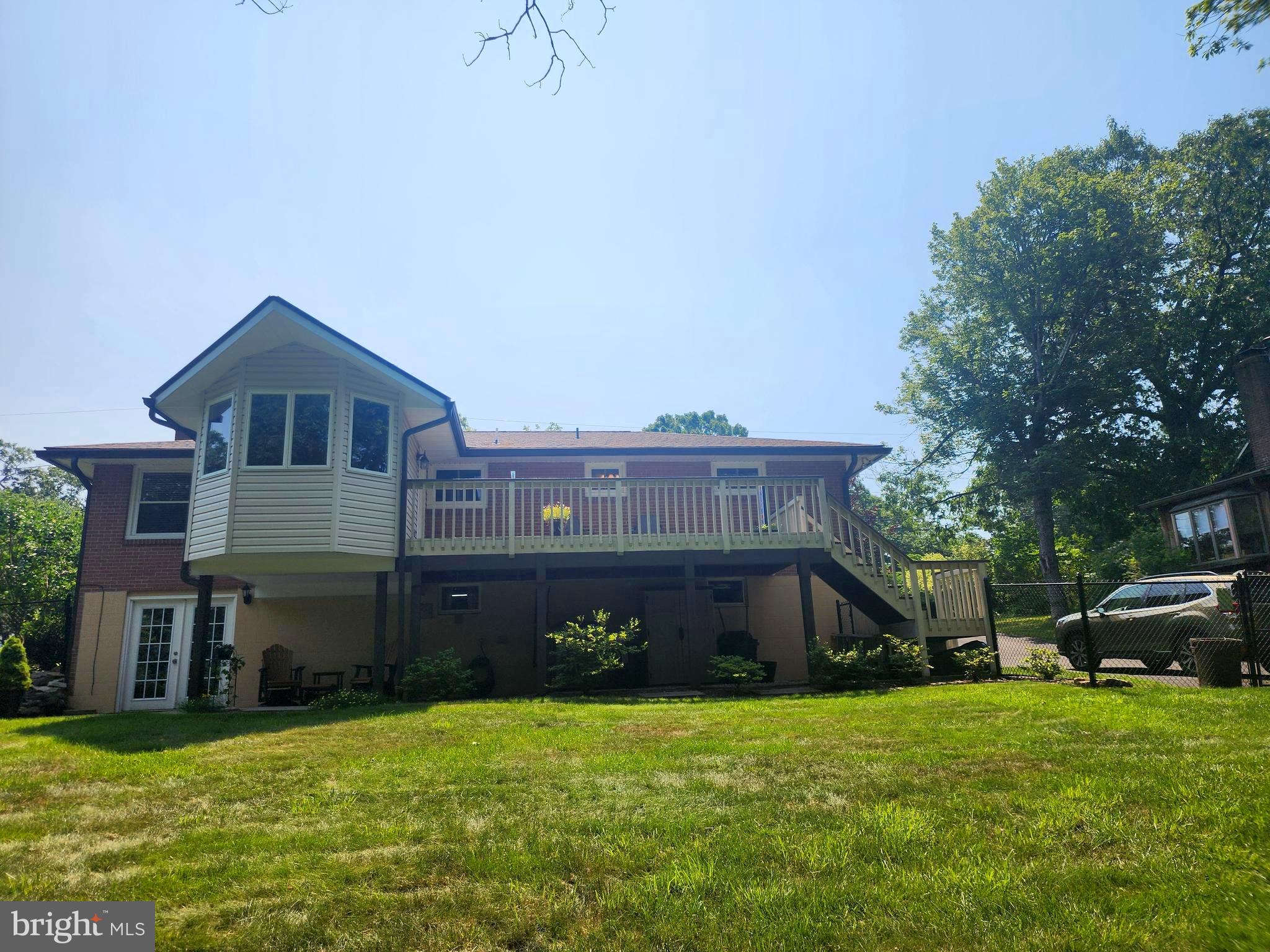 SUNSET VIEW - Residential