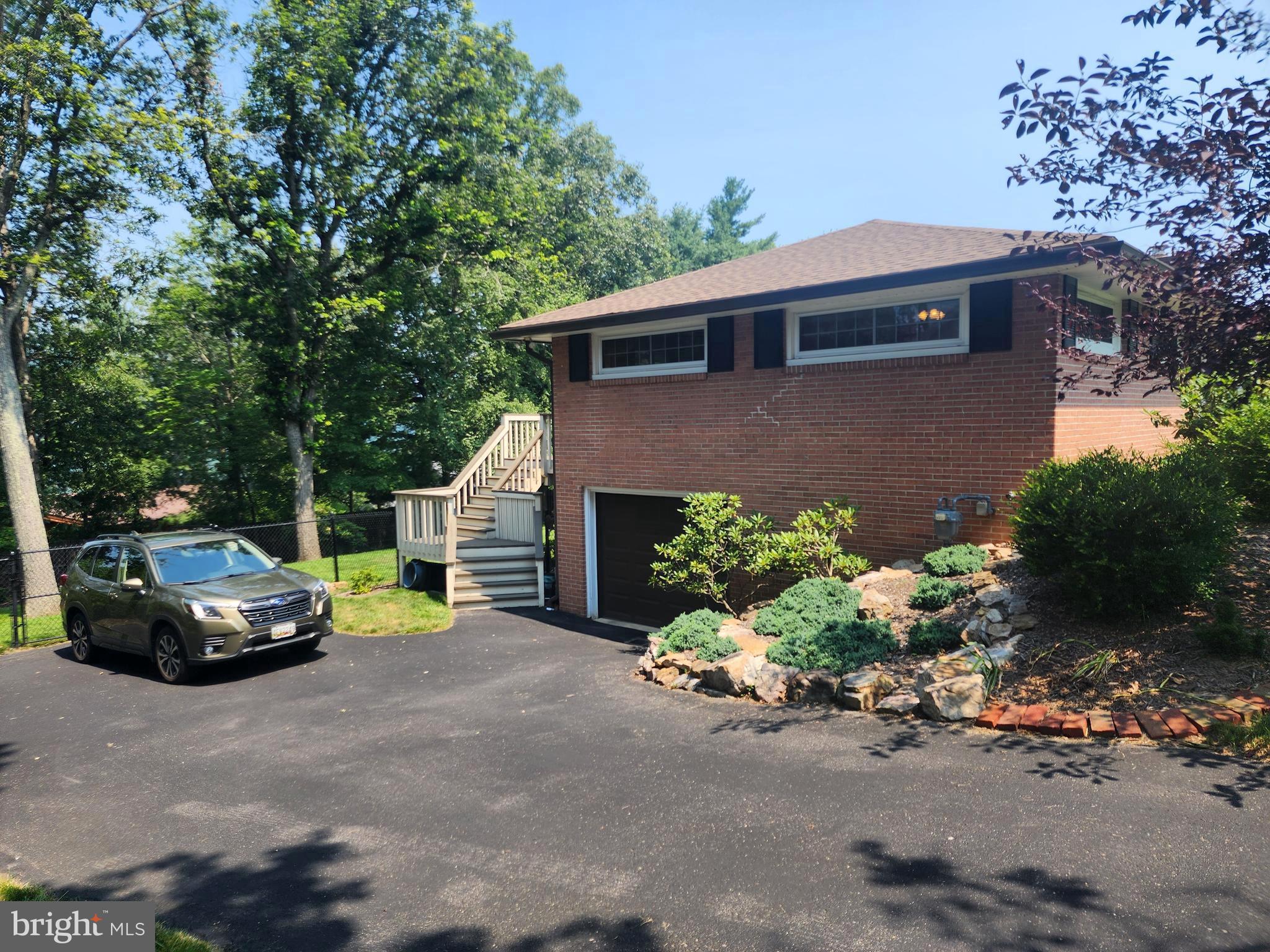 SUNSET VIEW - Residential