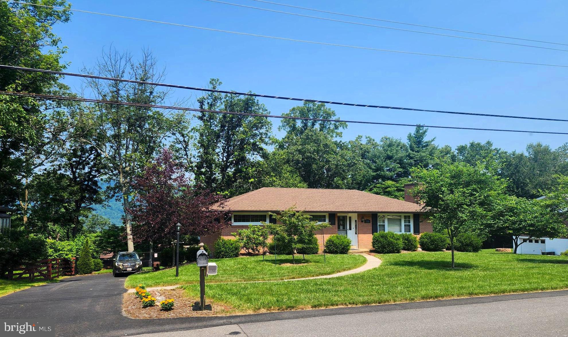 SUNSET VIEW - Residential