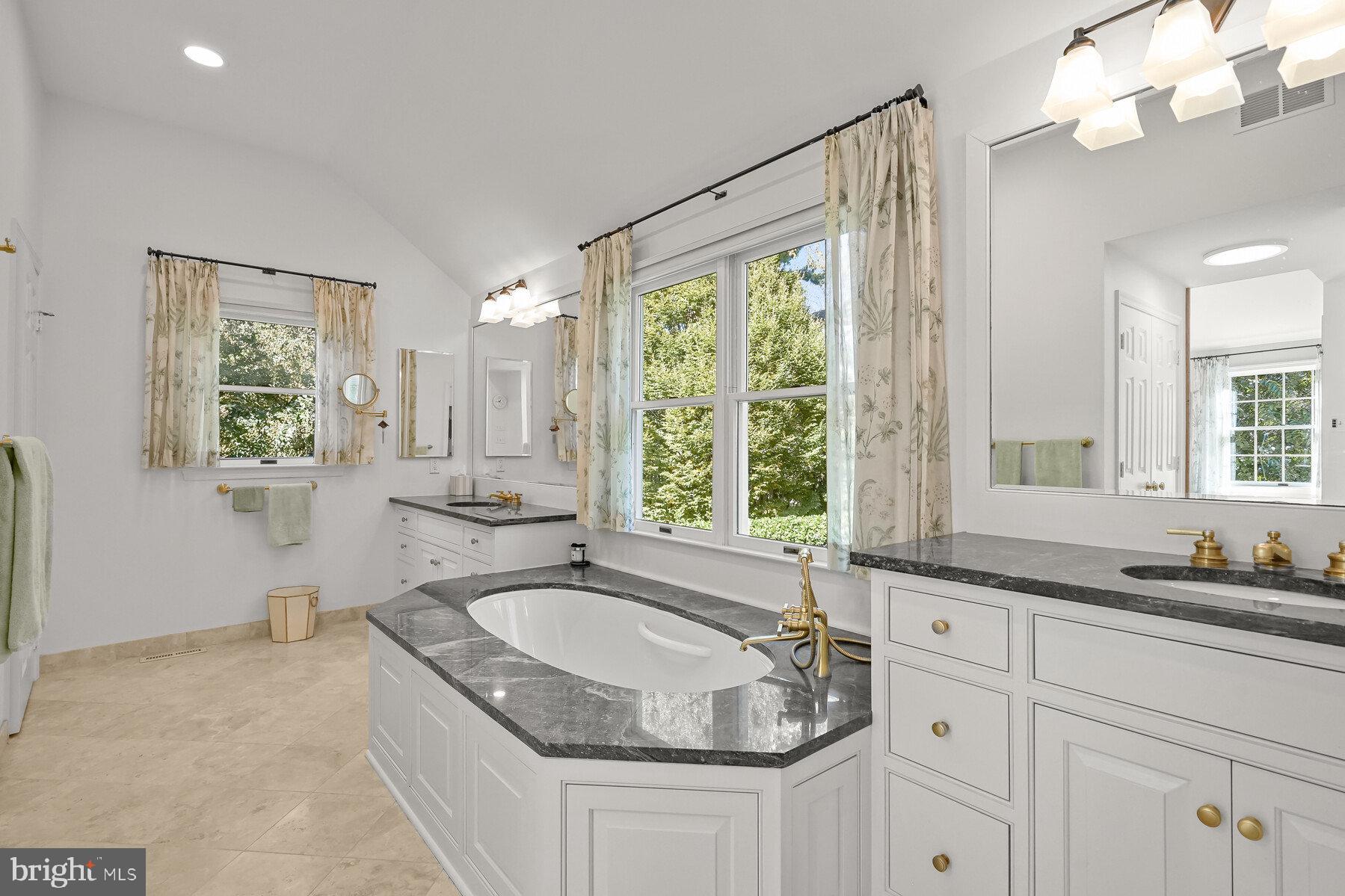 SUMNER - Residential