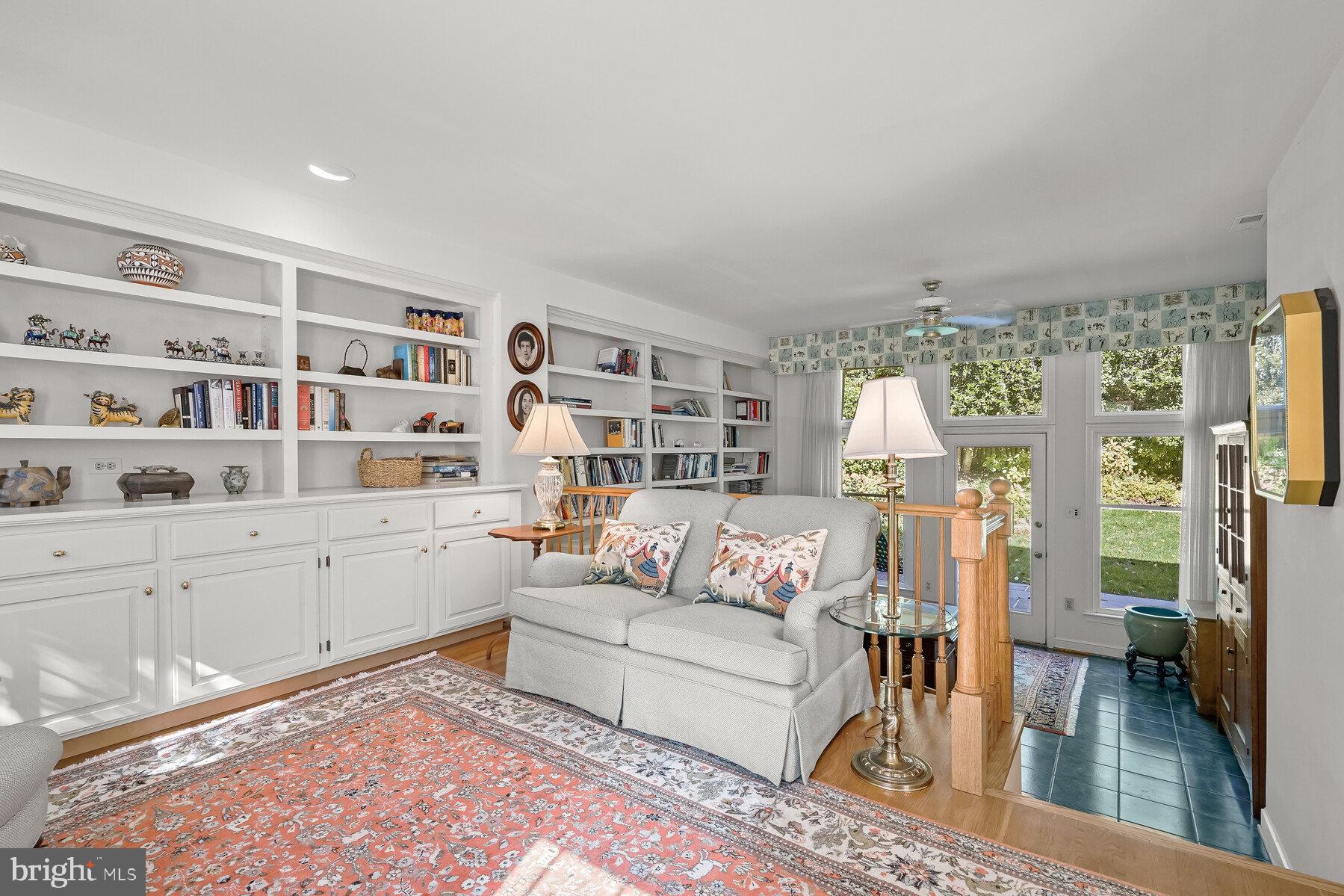 SUMNER - Residential