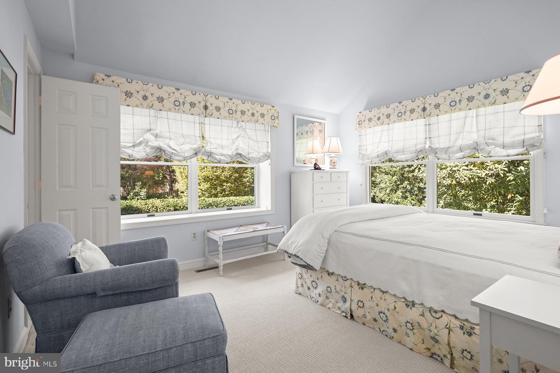 SUMNER - Residential