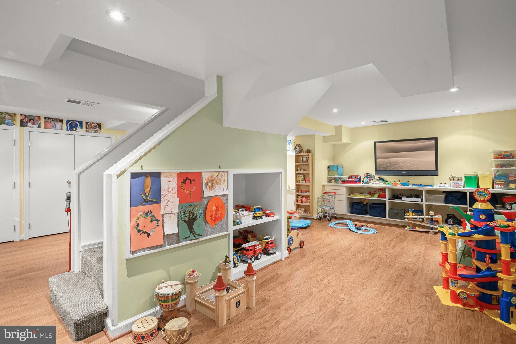 SUMNER - Residential