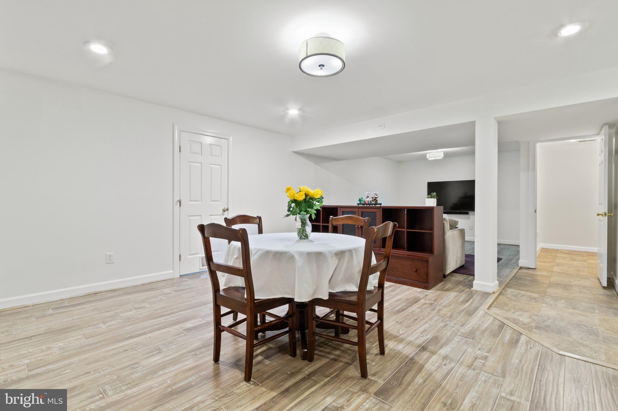 FENWICK ESTATES - Residential