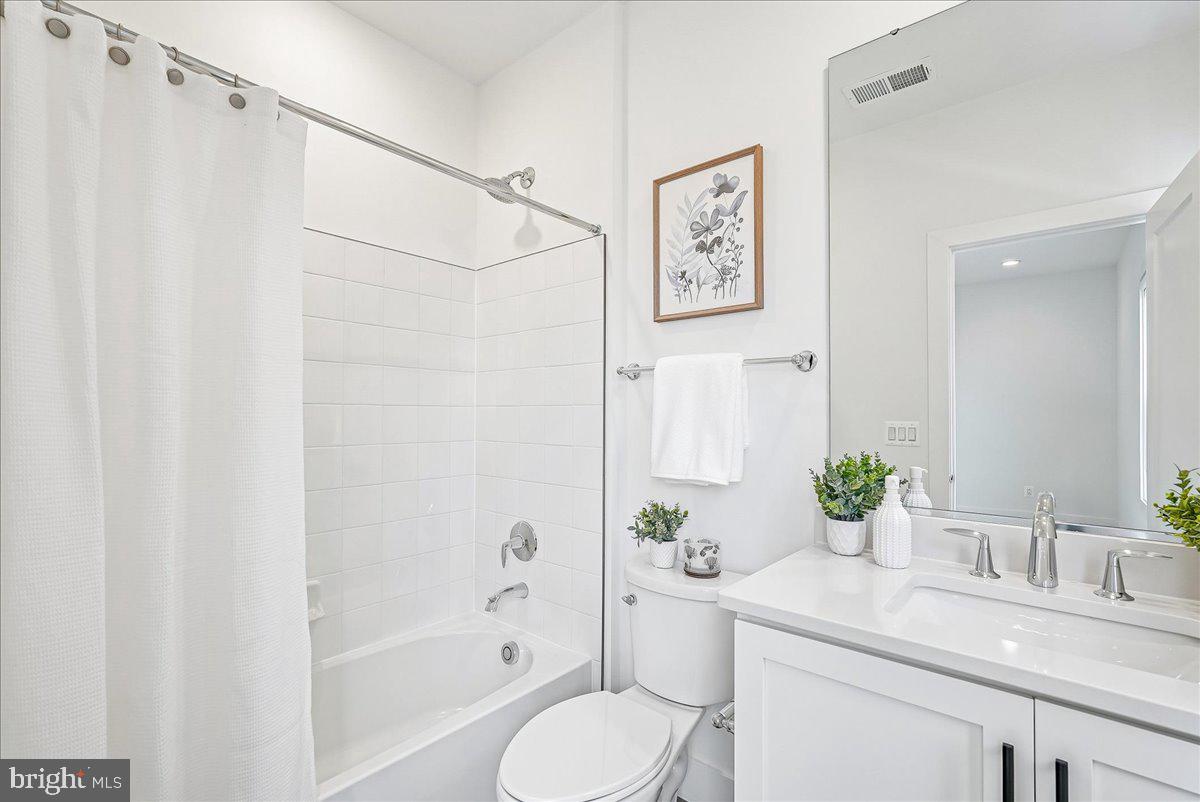 LENAH MILL - Residential