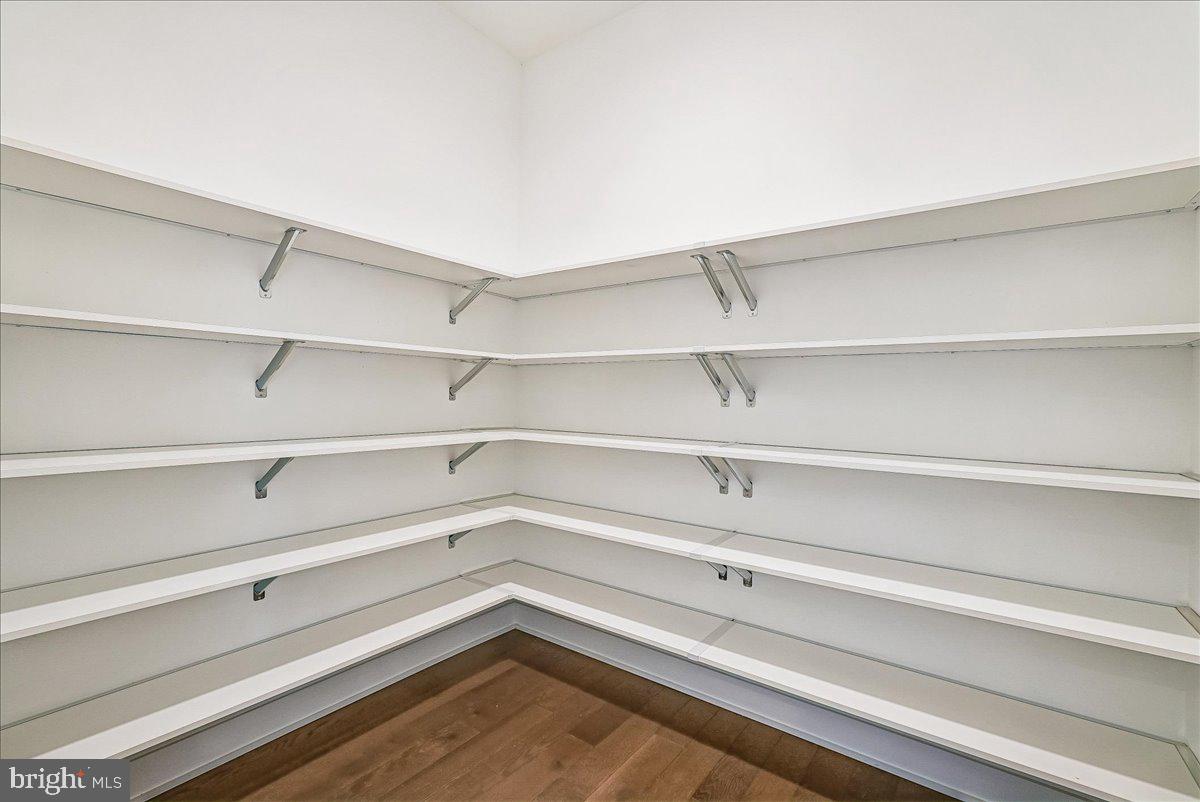 LENAH MILL - Residential