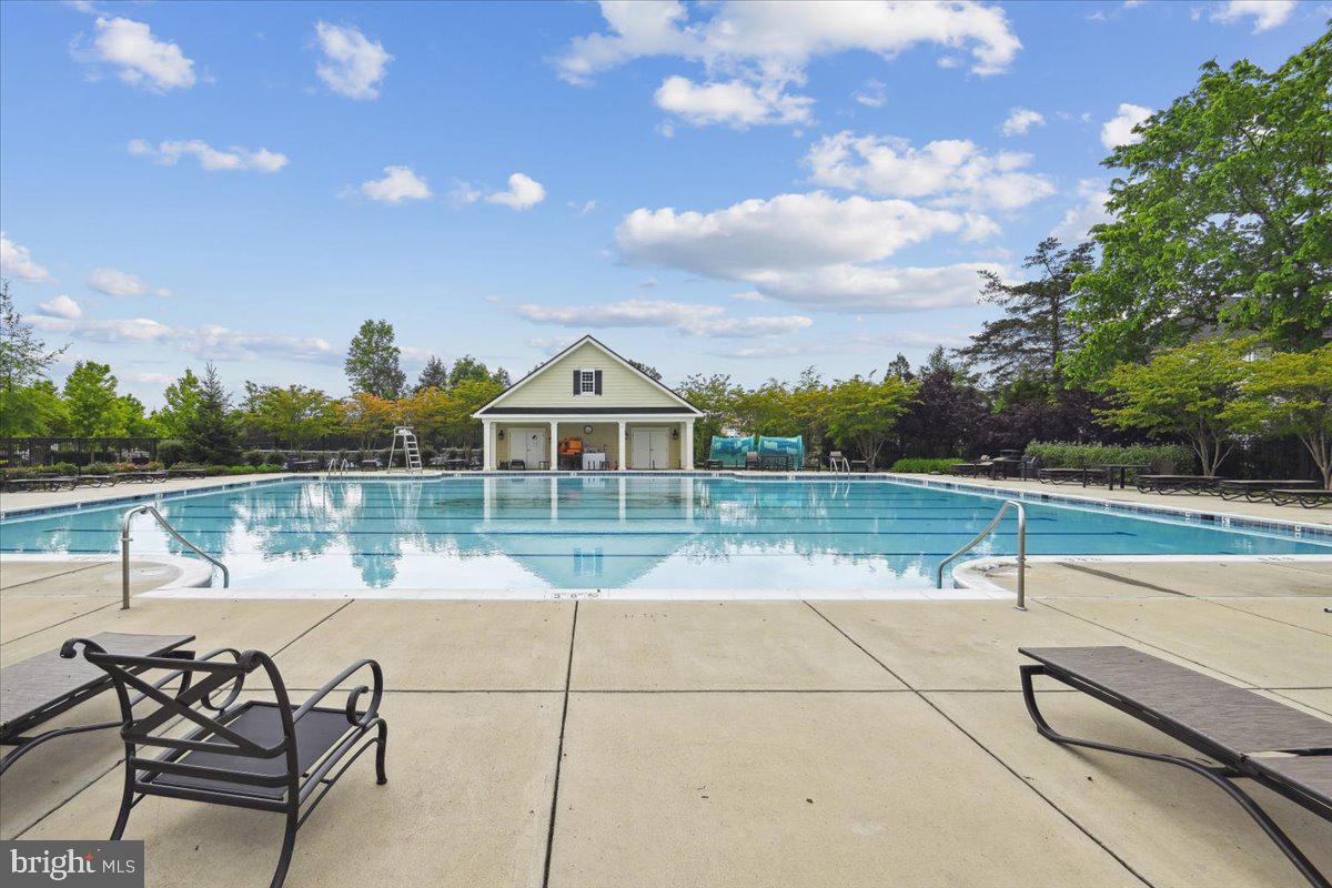 LENAH MILL - Residential