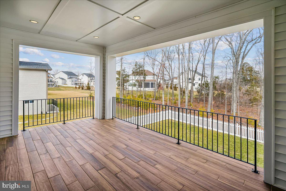 LENAH MILL - Residential