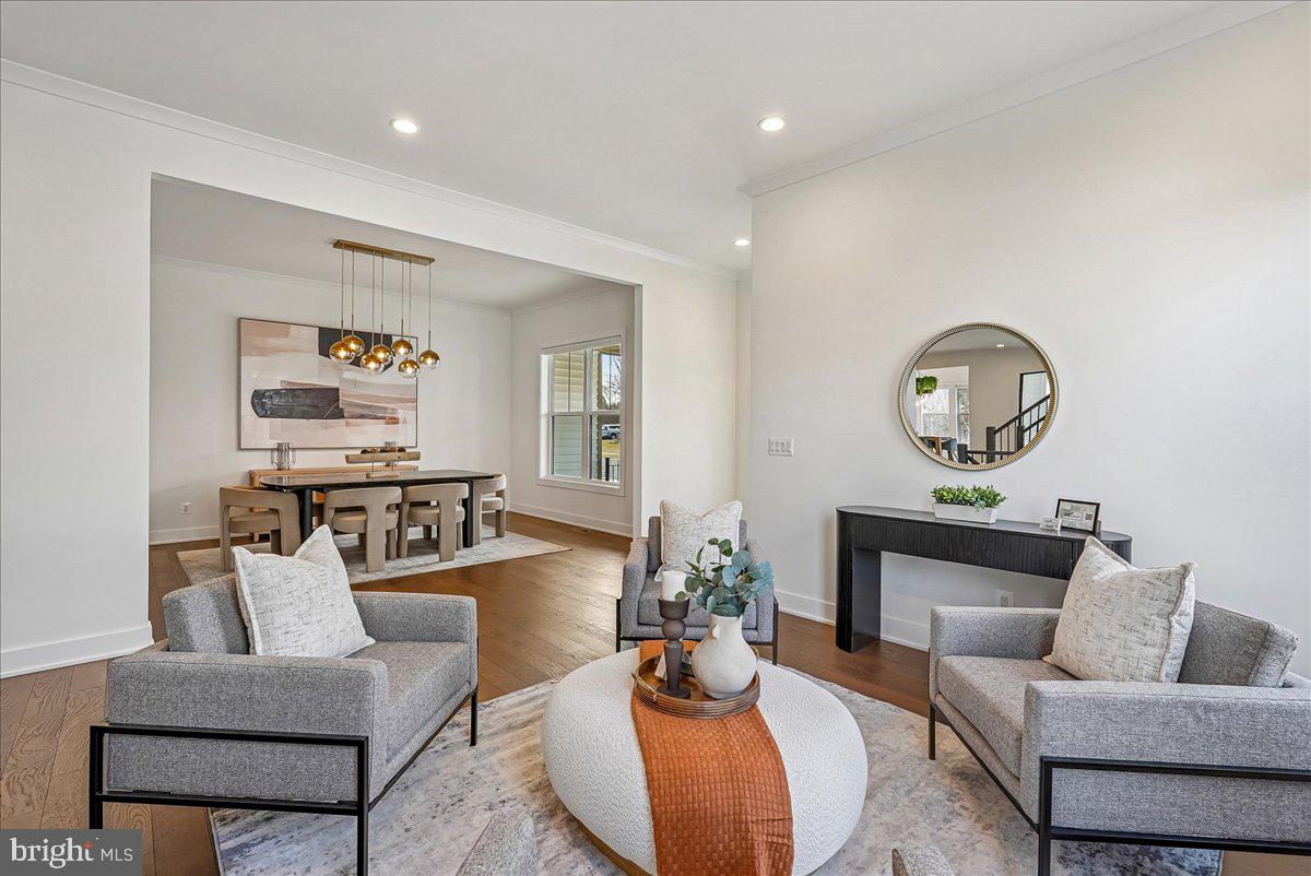 LENAH MILL - Residential