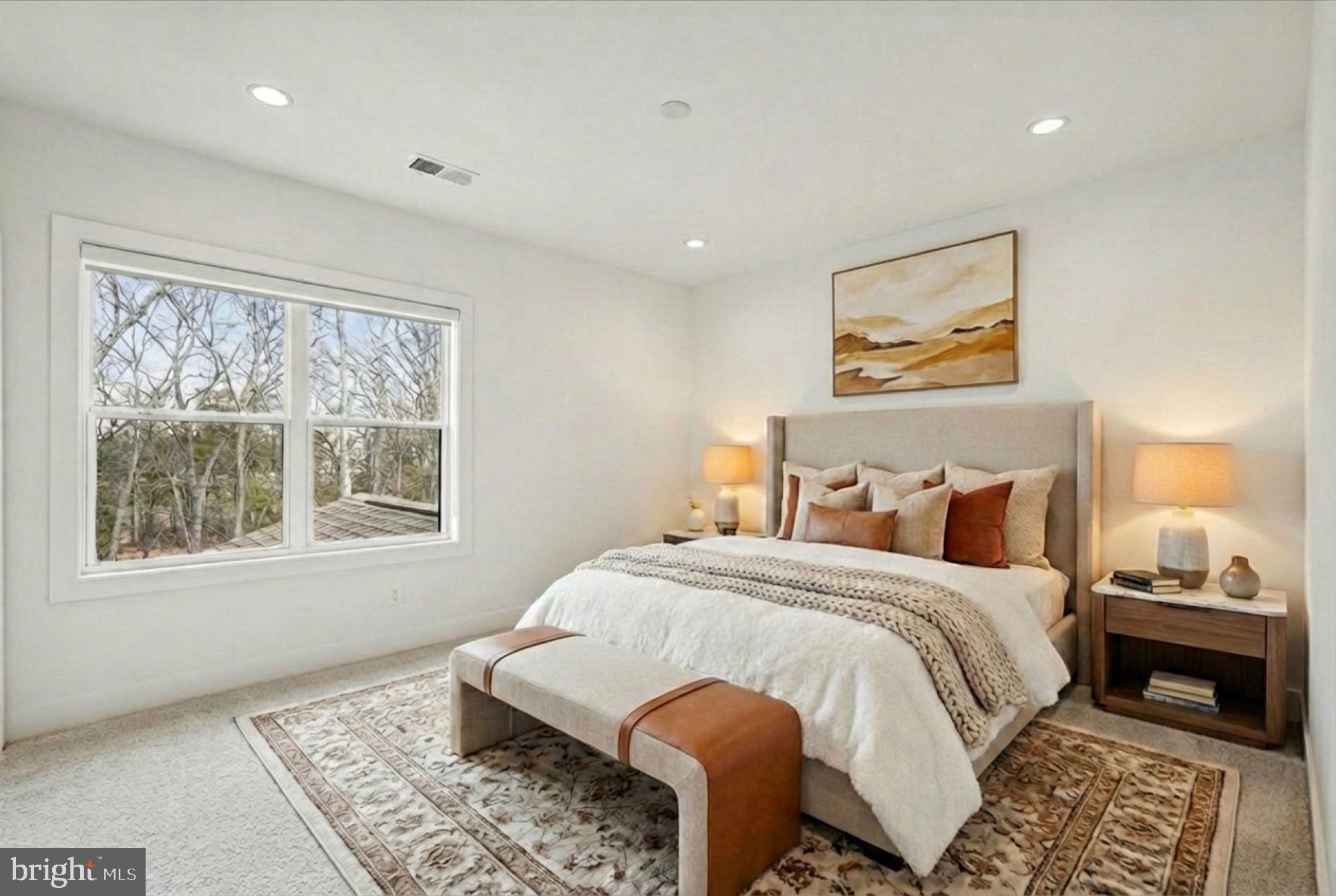 LENAH MILL - Residential