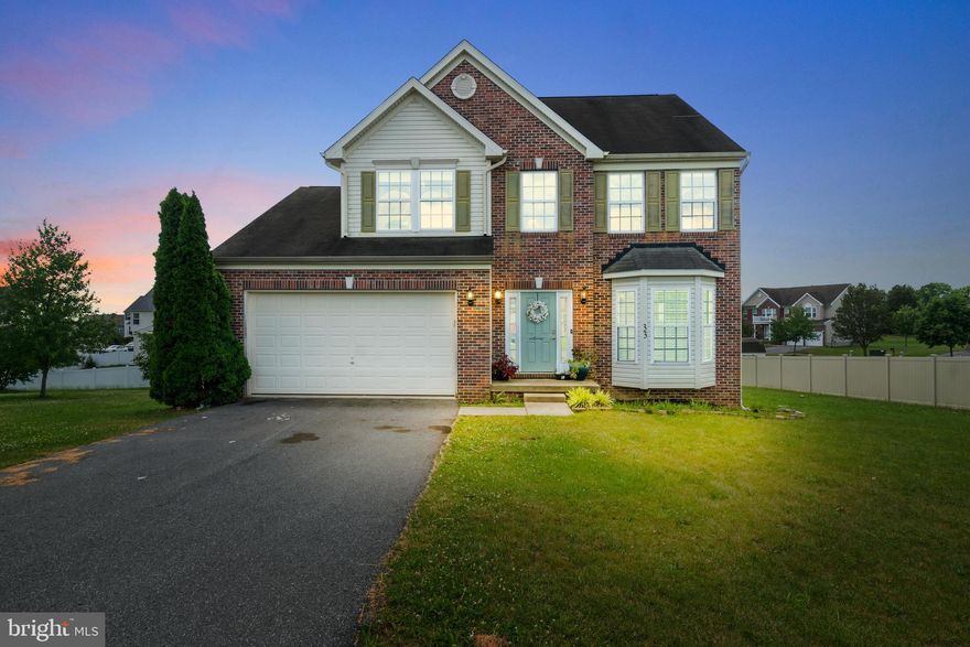 Conveniently located, 33 Decatur Dr is an excellent choice for your next move! Just minutes from I-81; Inwood, WV; Clear Brook, VA; as well as Martinsburg and Charles Town, WV, you can find shopping, dining, recreation, or work at just a stone's throw. Boasting 4 spacious bedrooms, spacious living areas, and a full/unfinished basement, this home has plenty of room for moving into, as well plenty room left to grow and add value to your investment! Priced well within the neighborhood for adding your new finishes, this home is ready for your own touch!