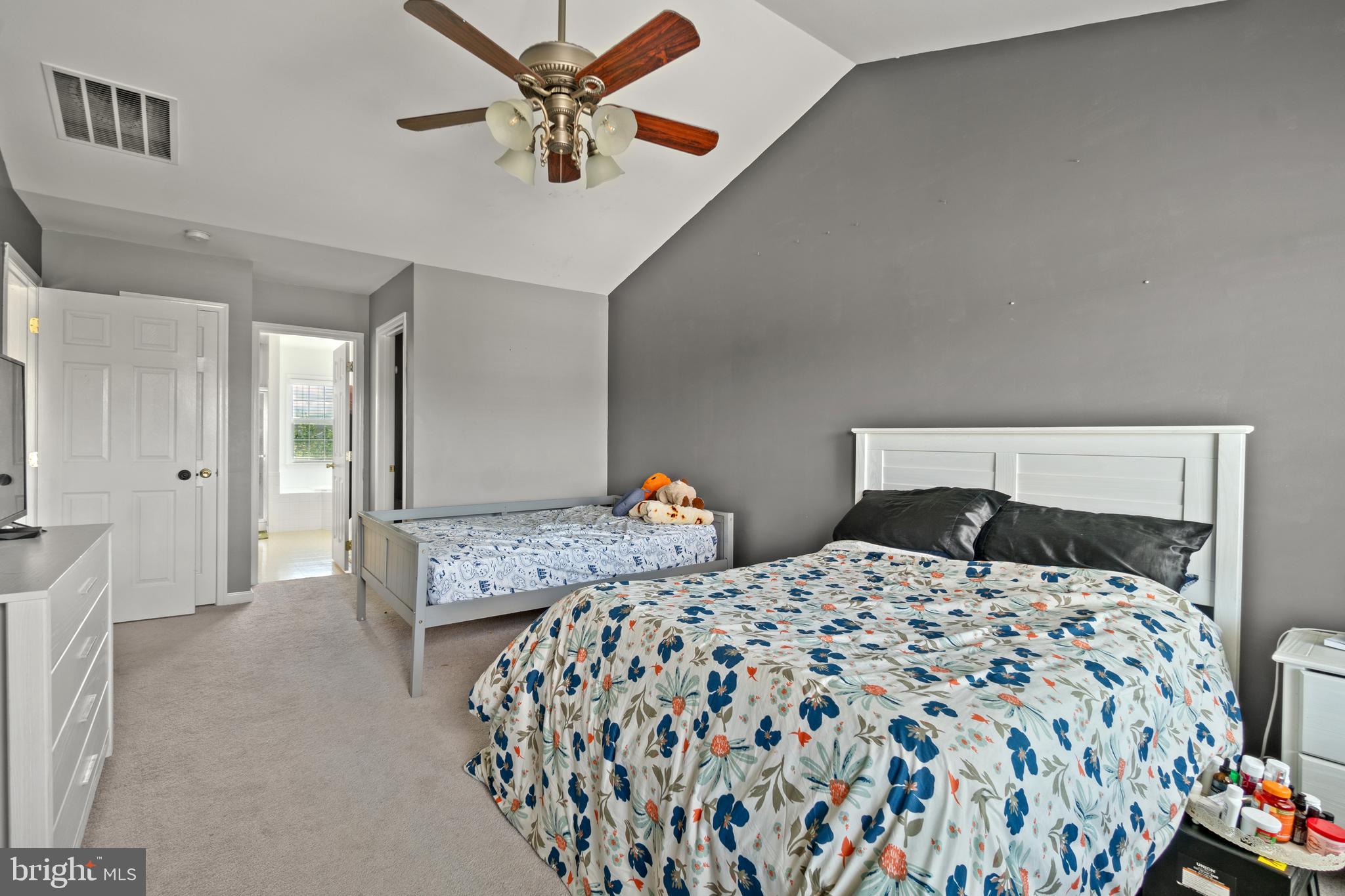 MCCAULEY CROSSING - Residential