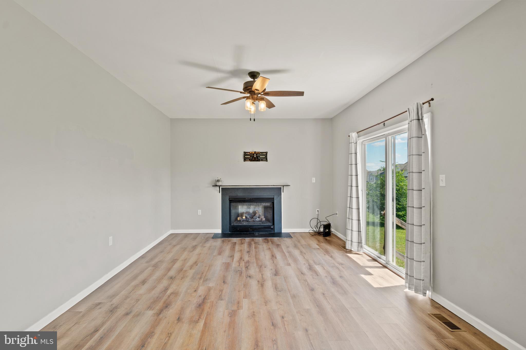 MCCAULEY CROSSING - Residential