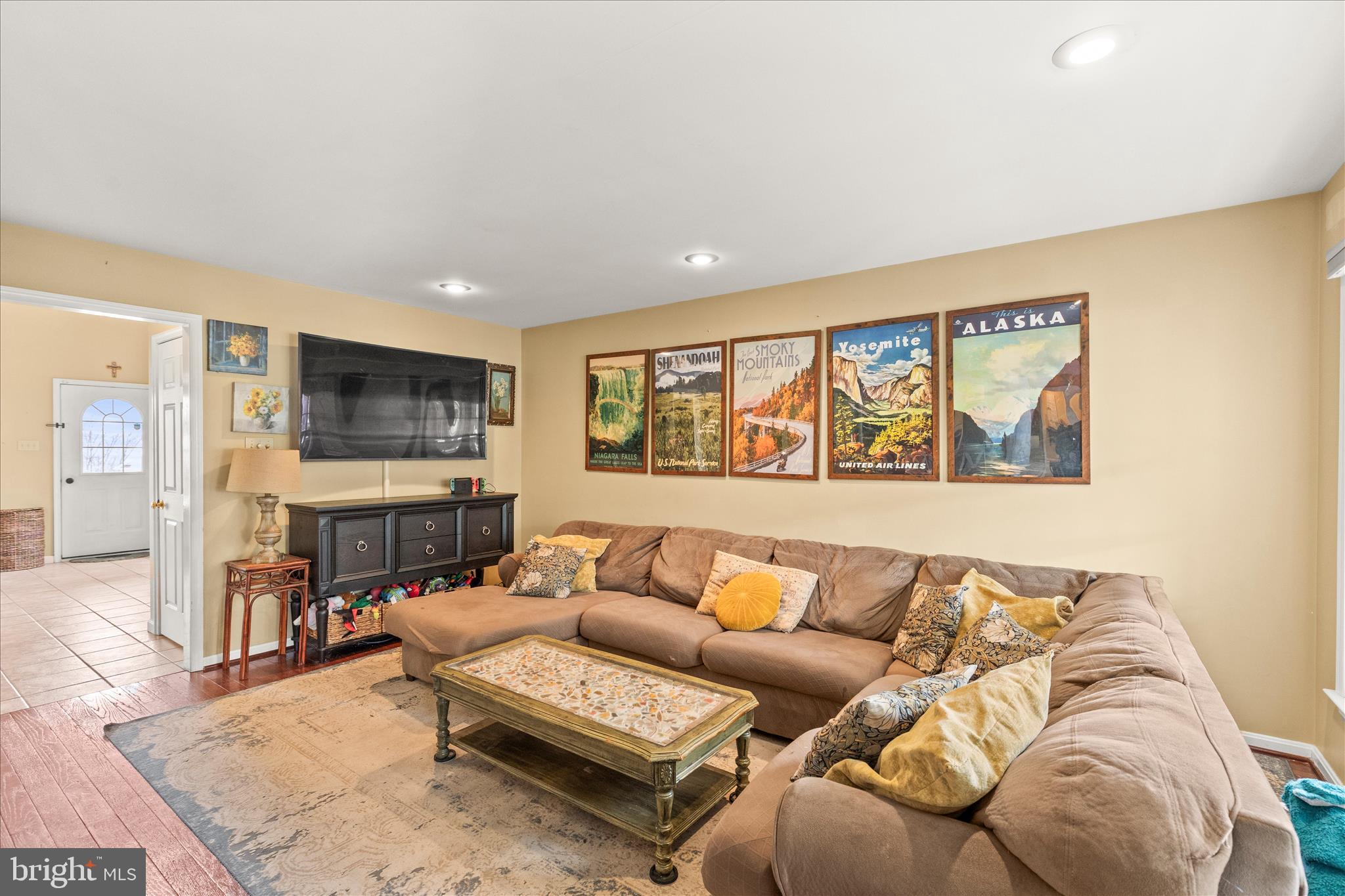 BEACON HILL - Residential