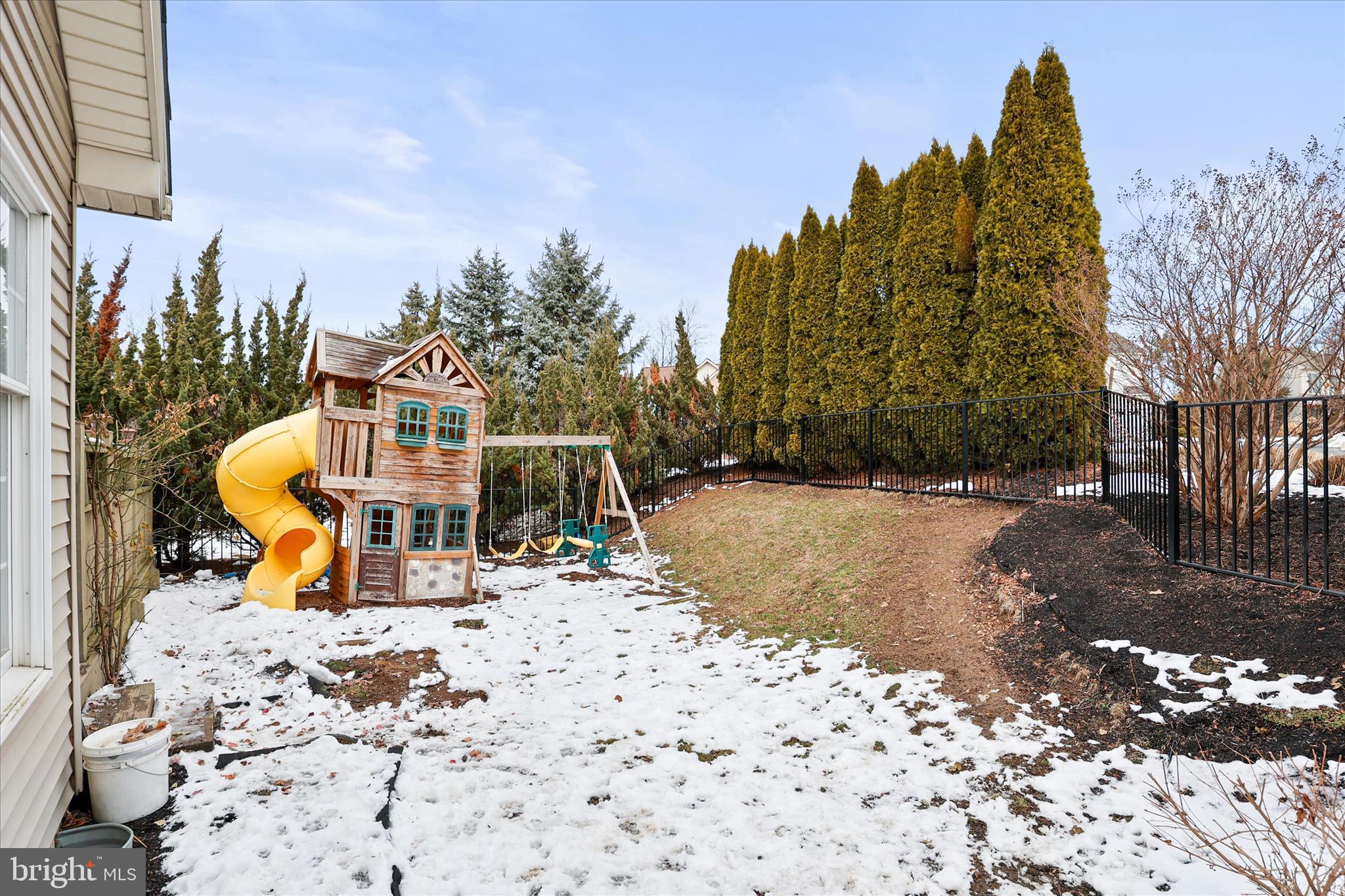 BEACON HILL - Residential