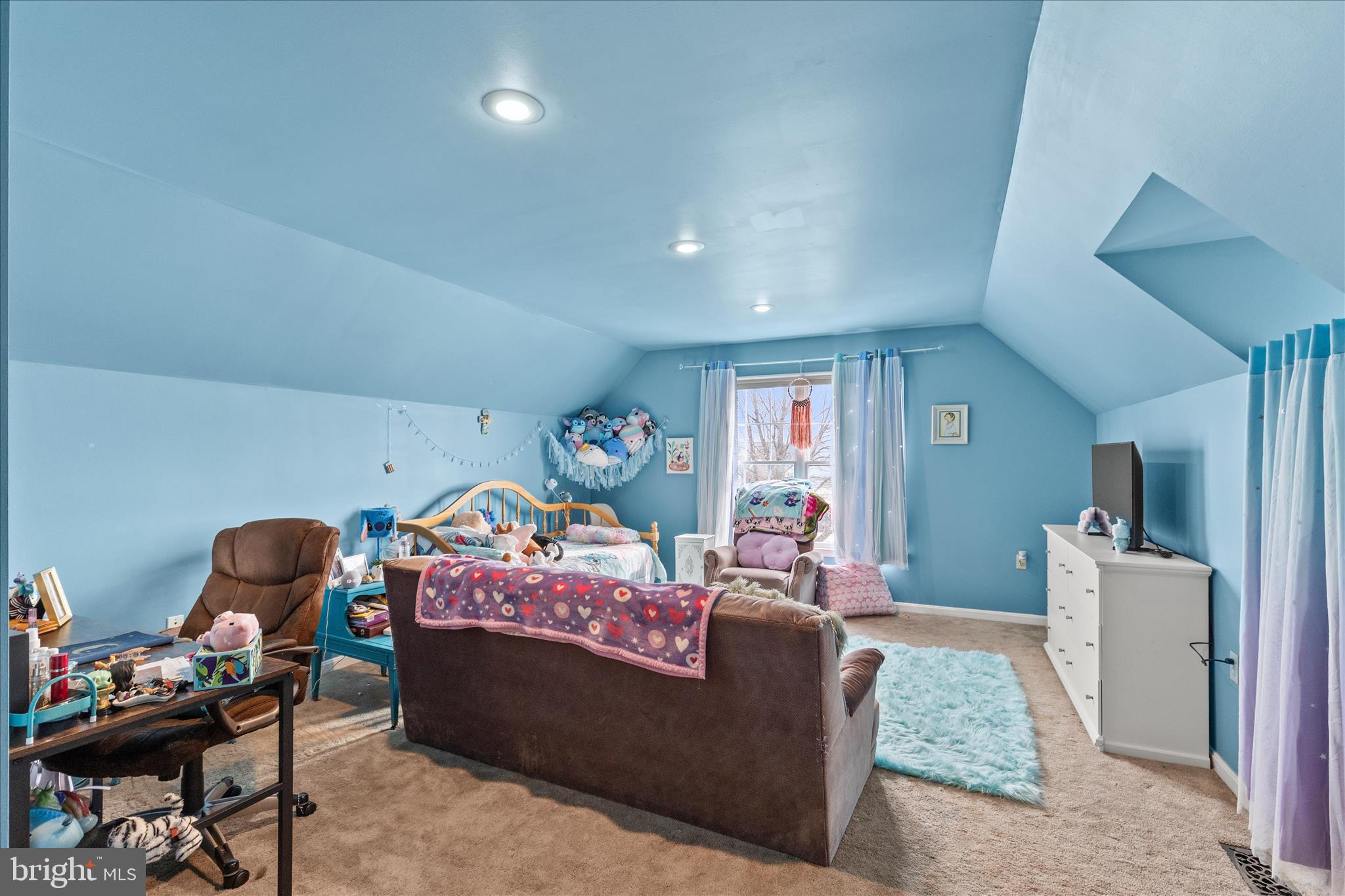 BEACON HILL - Residential