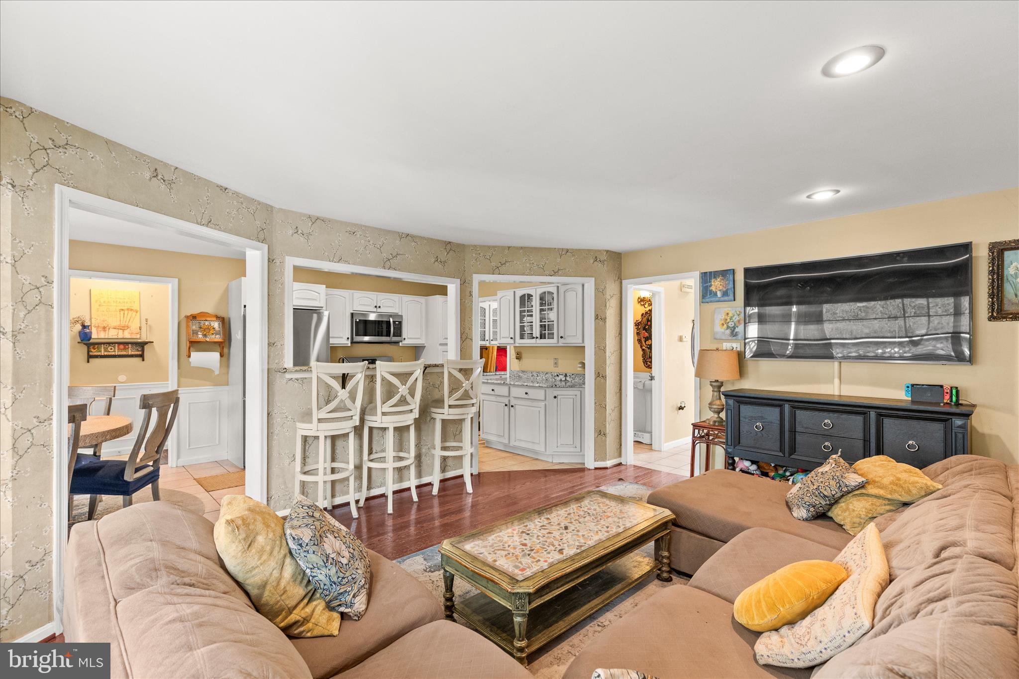 BEACON HILL - Residential