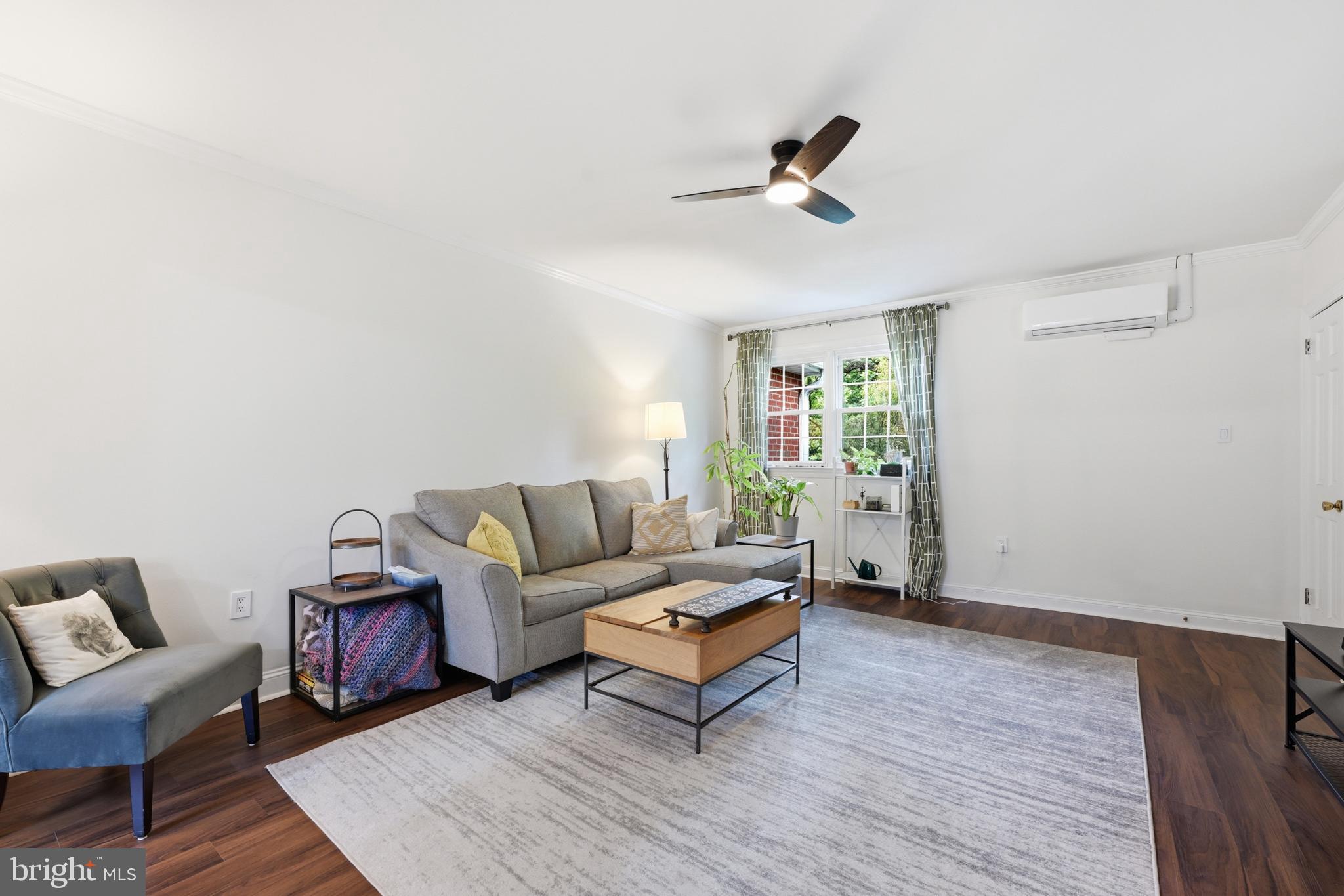 YARDLEY COMMONS - Residential