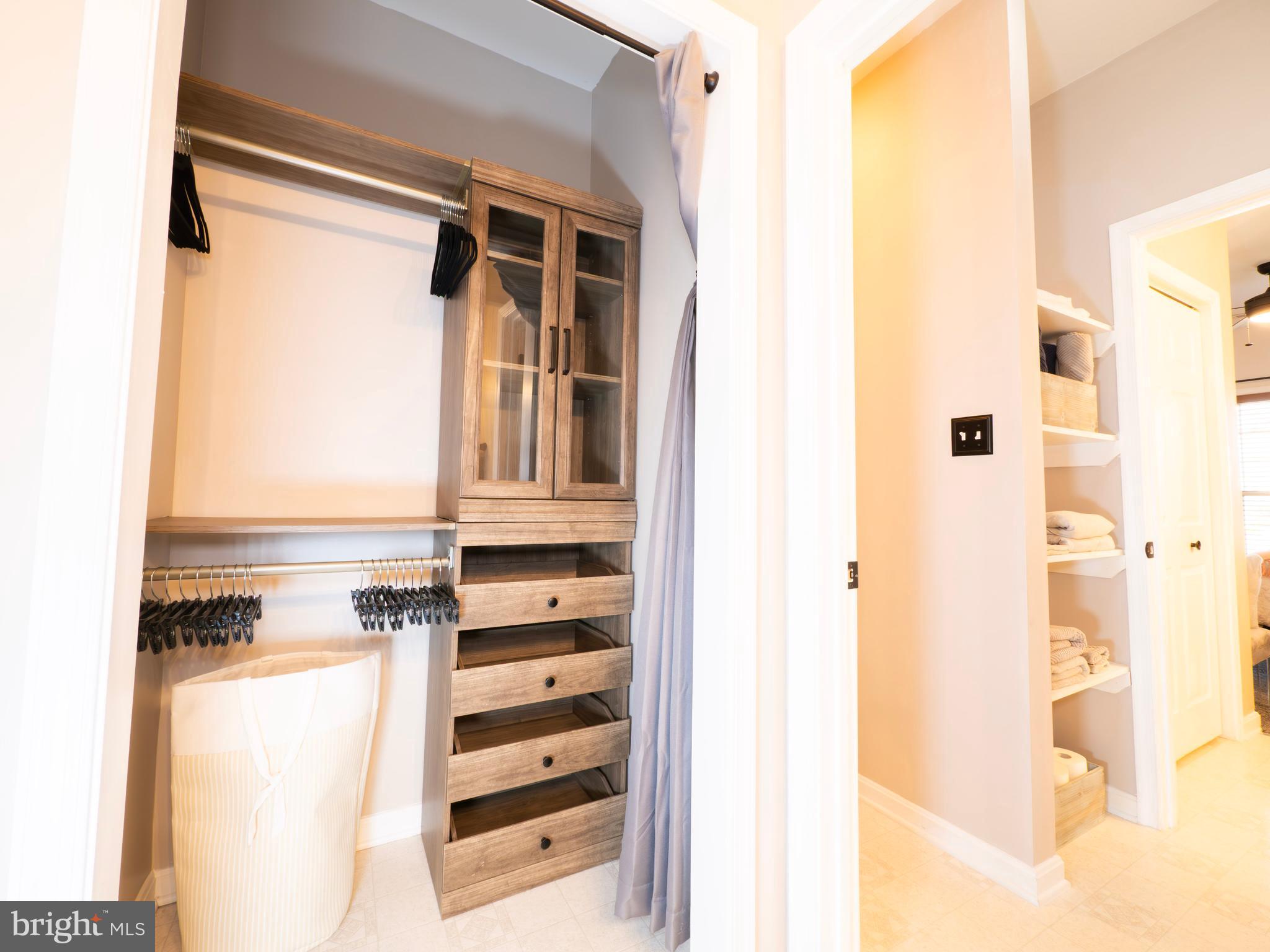 HAMMONDS MILL - Residential