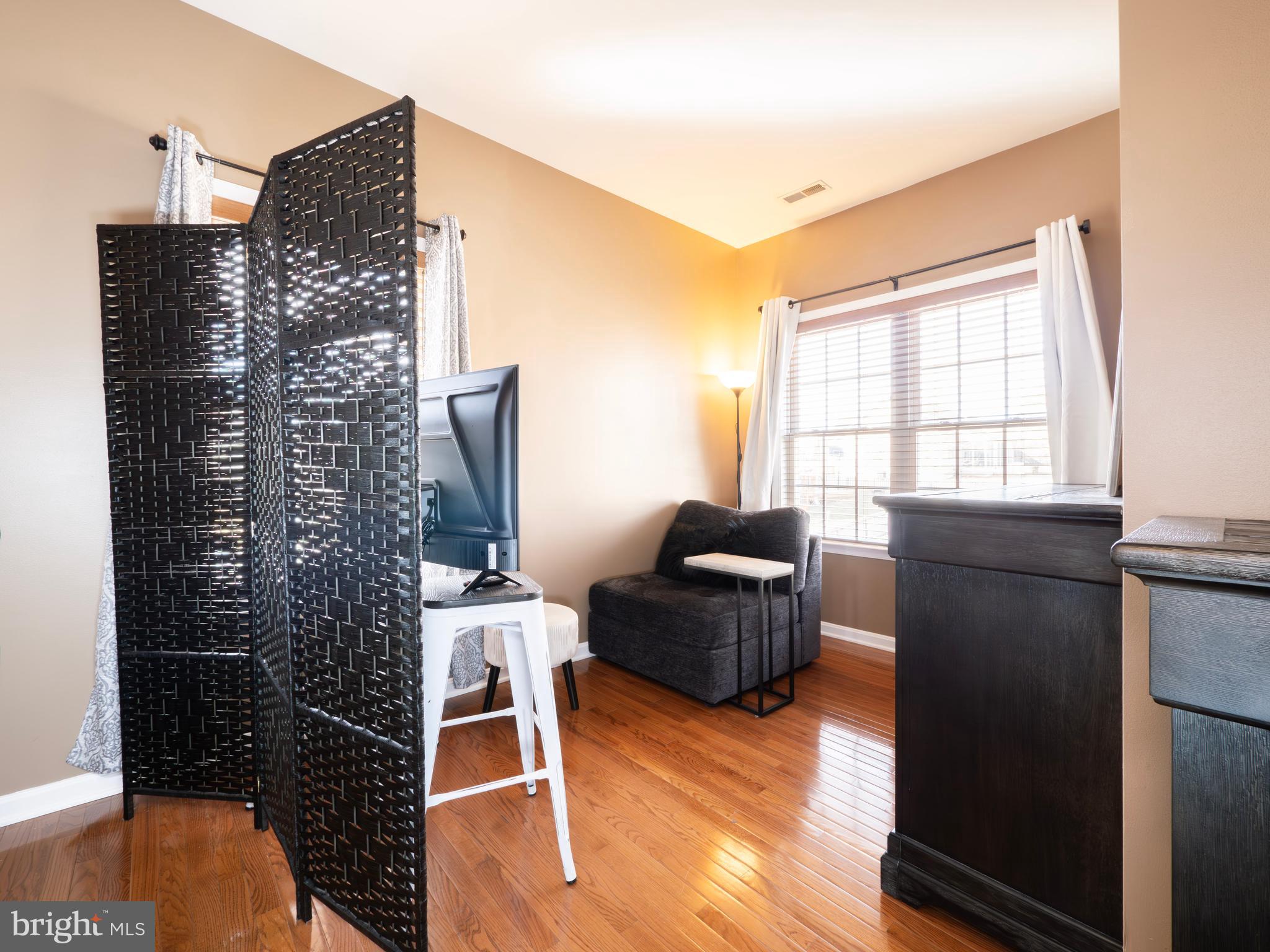 HAMMONDS MILL - Residential