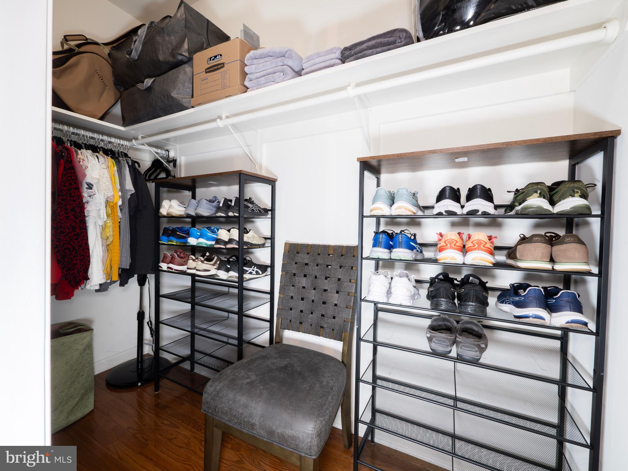 HAMMONDS MILL - Residential