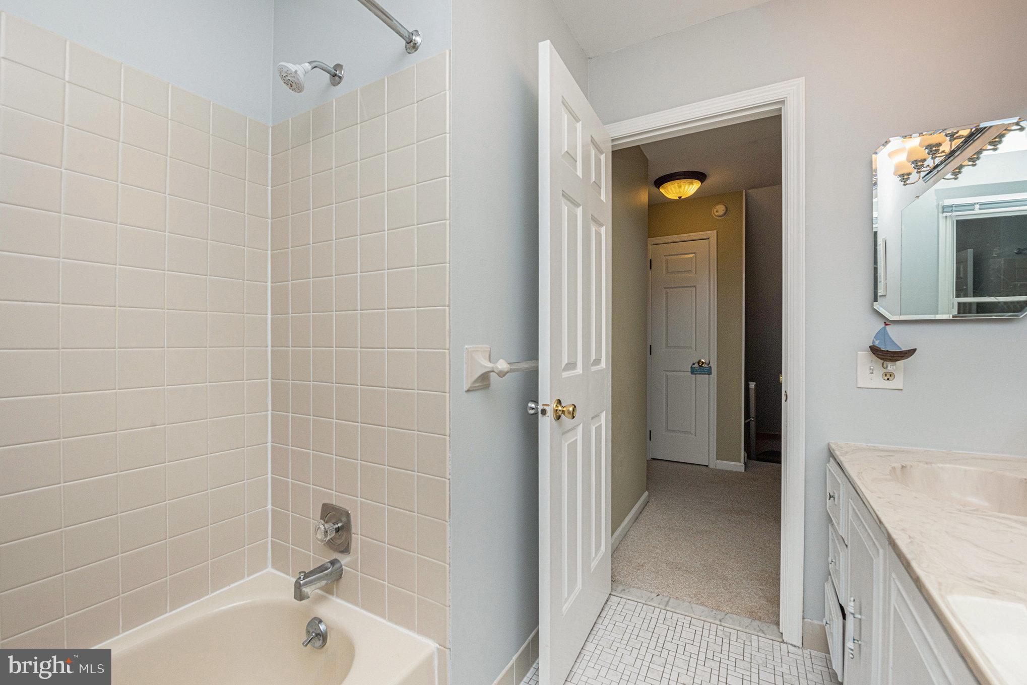 VALLEY GREENE - Residential