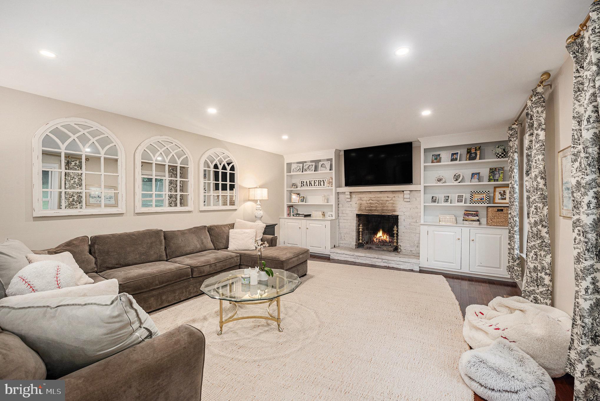 VALLEY GREENE - Residential