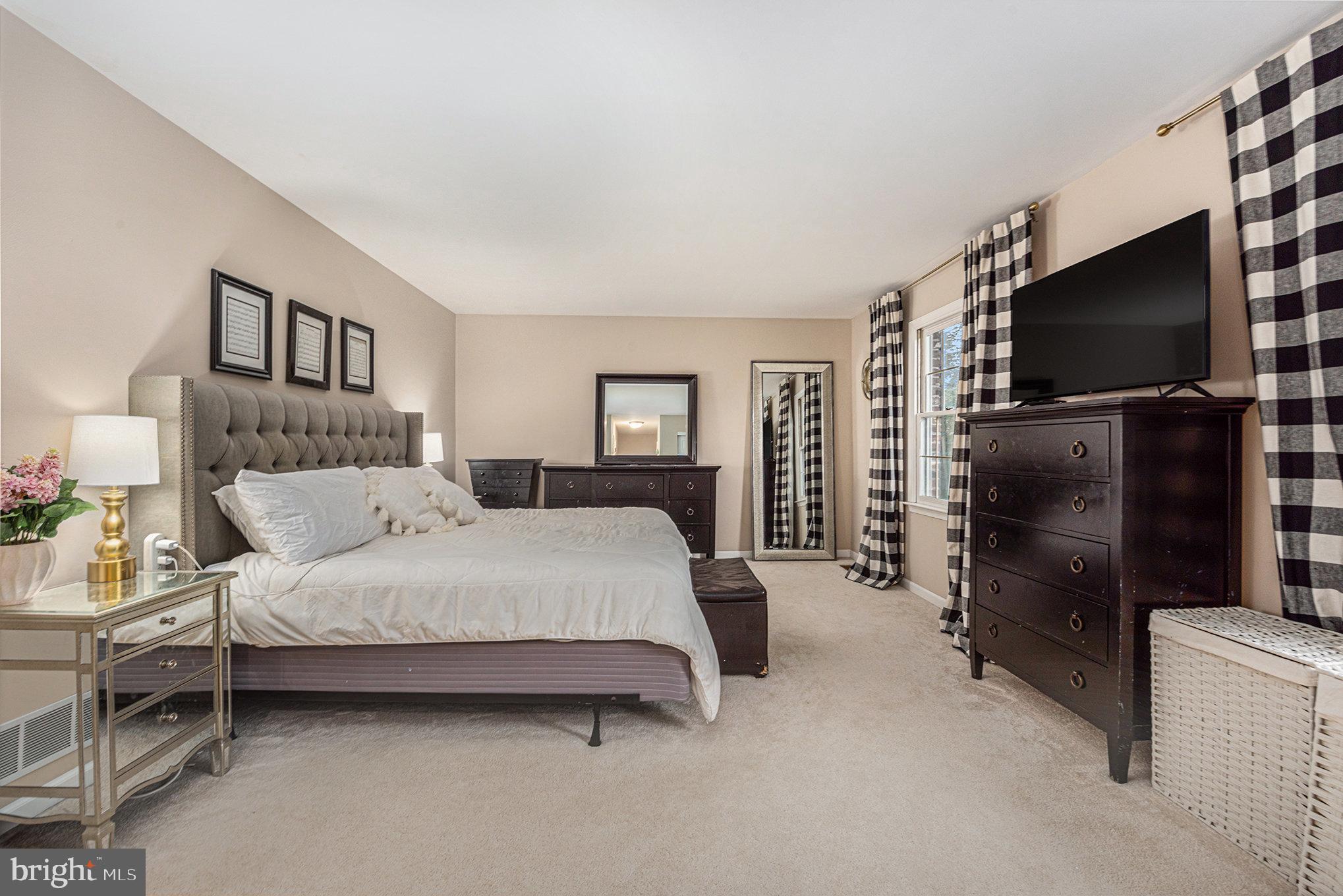 VALLEY GREENE - Residential