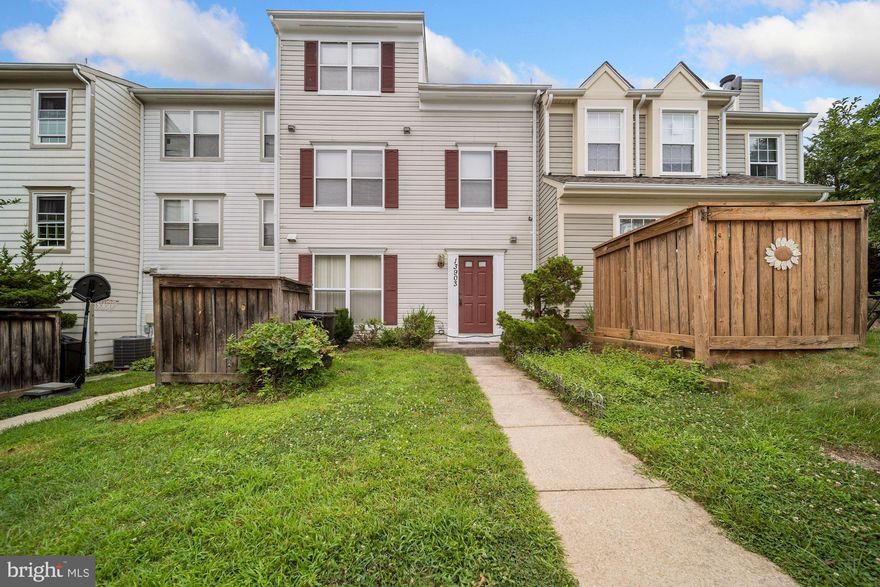 This spacious townhouse is in popular WOODFIELD AT MANCHESTER neighborhood featuring 3 large bedrooms and 2.5  bathrooms . Fresh paint throughout  interior. Wood flooring on all levels. Newer roof replaced in 2015. New Washer and Dryer in 2020, New Stainless Steel Stove in 2021.  New tile flooring in all bathrooms.   Large master bedroom on the third floor enjoys an  owner's  full bath.  Great community with outdoor pool and playgrounds.  Situated in the Highly desirable Northwest High School district! Great location and  easy access  to Clarksburg Outlets, Marc Train, I-270, recreation  and shopping!