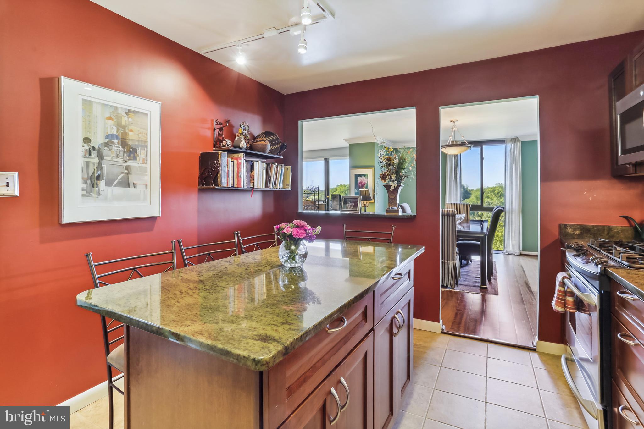 FRIENDSHIP HEIGHTS - Residential