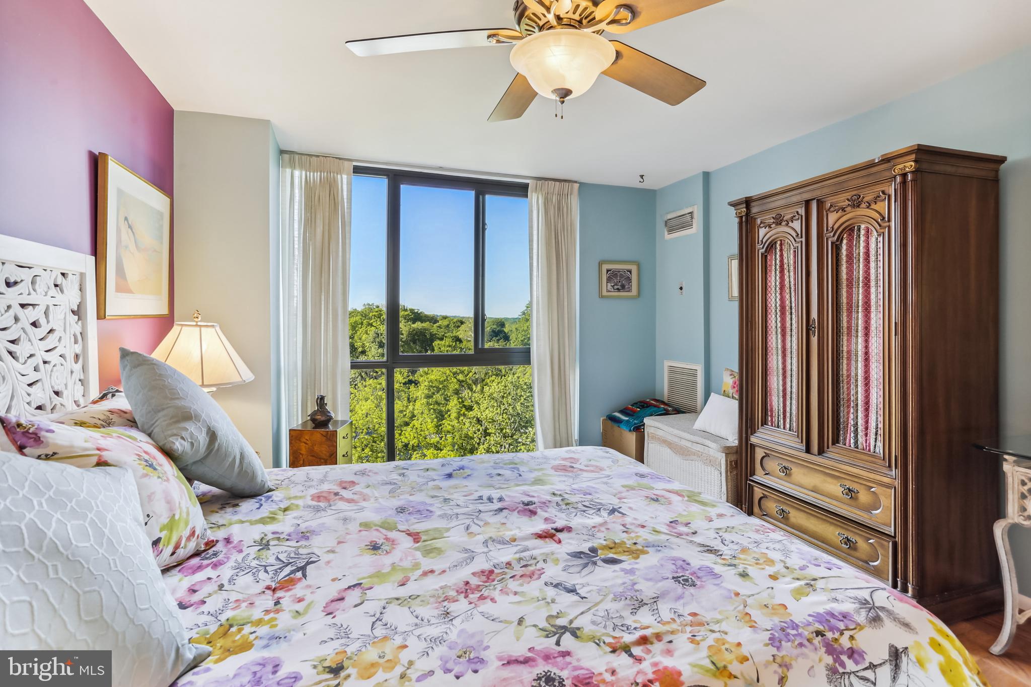 FRIENDSHIP HEIGHTS - Residential