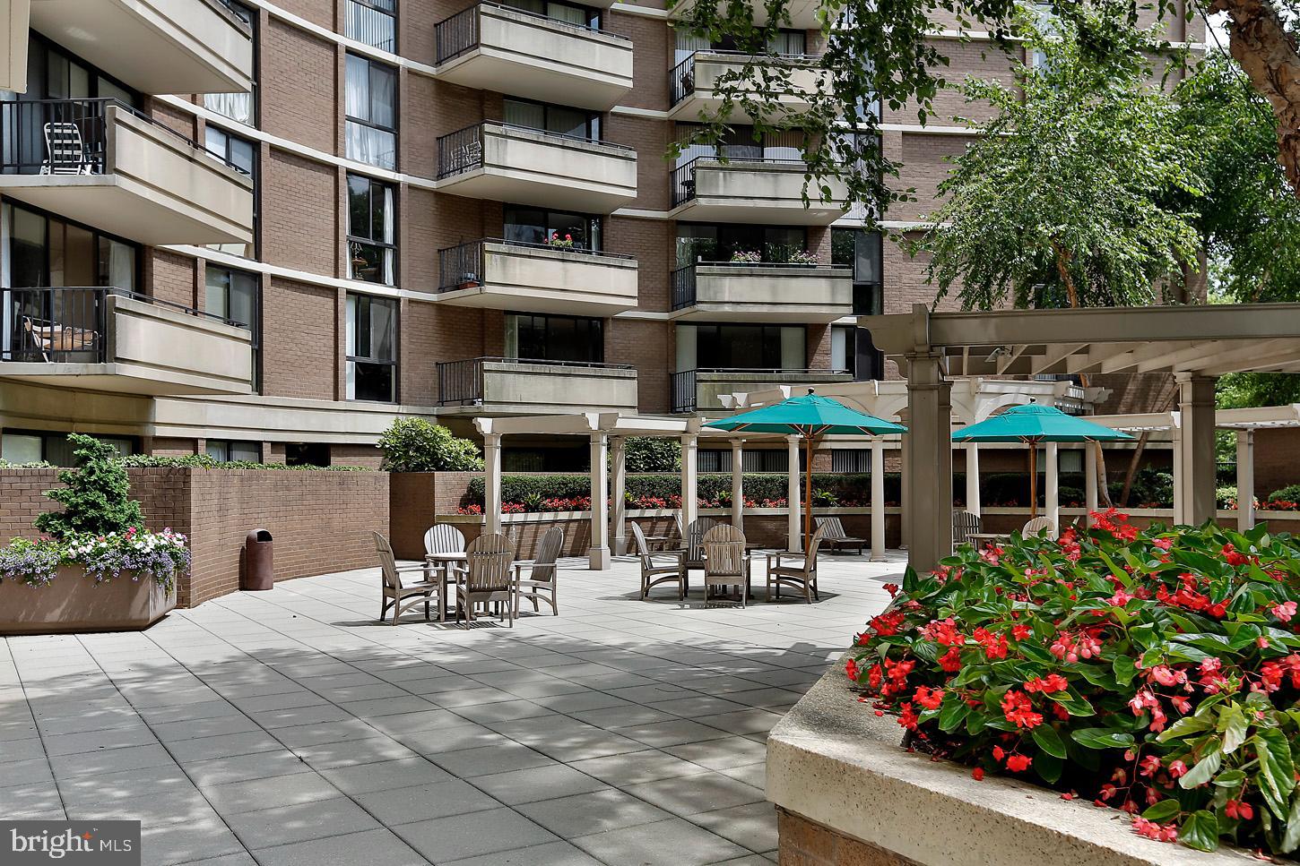 FRIENDSHIP HEIGHTS - Residential