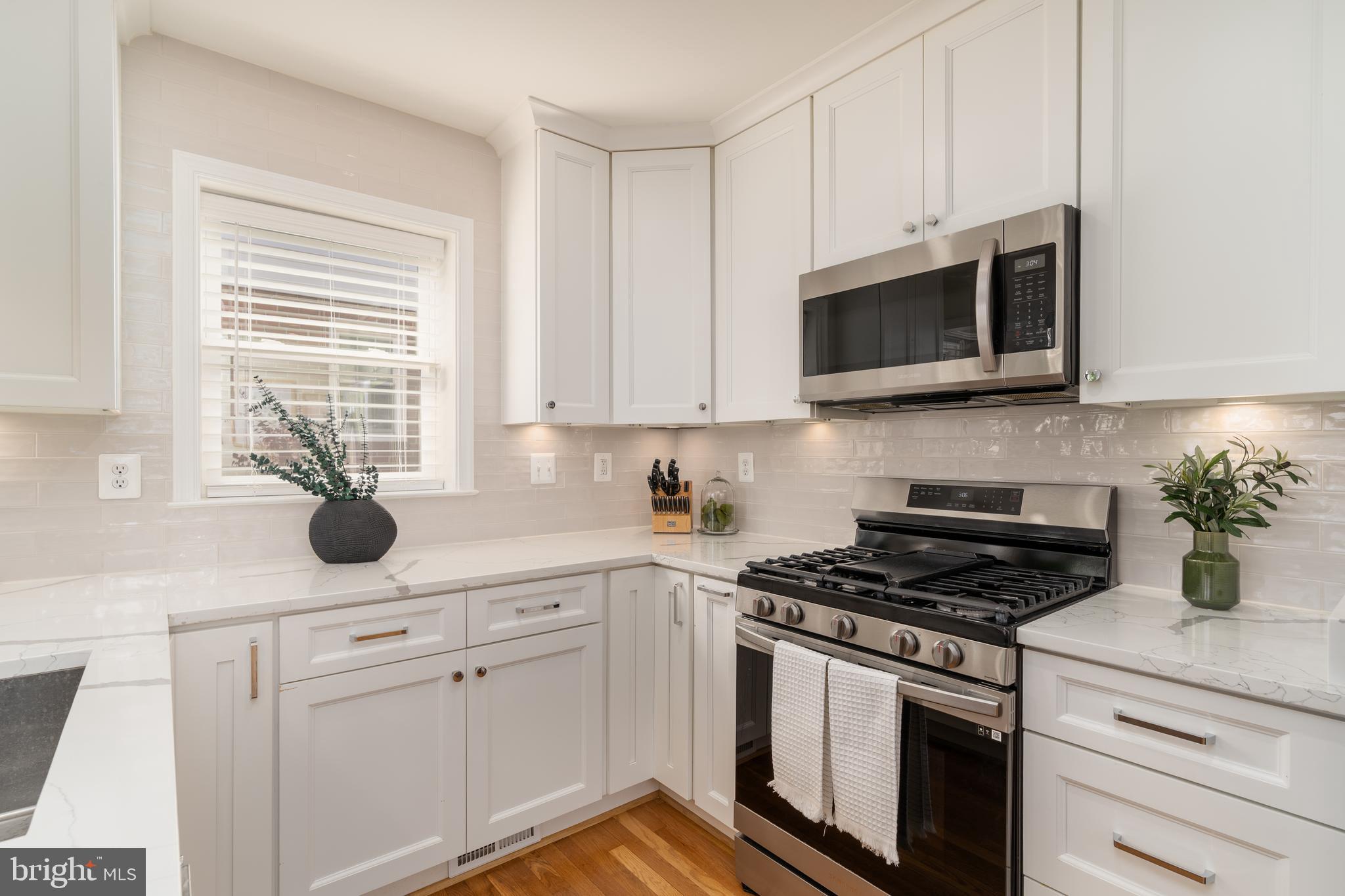 FOREST ESTATES - Residential