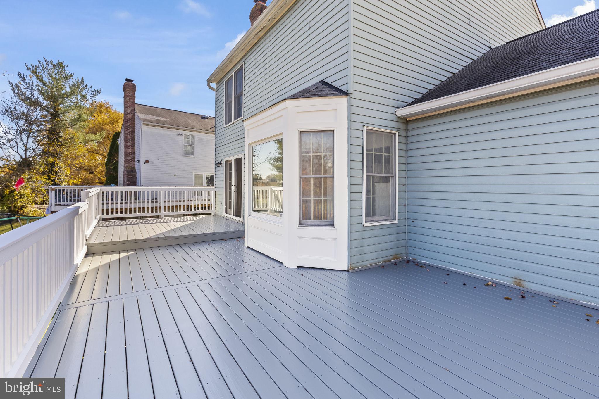 FALCON RIDGE - Residential