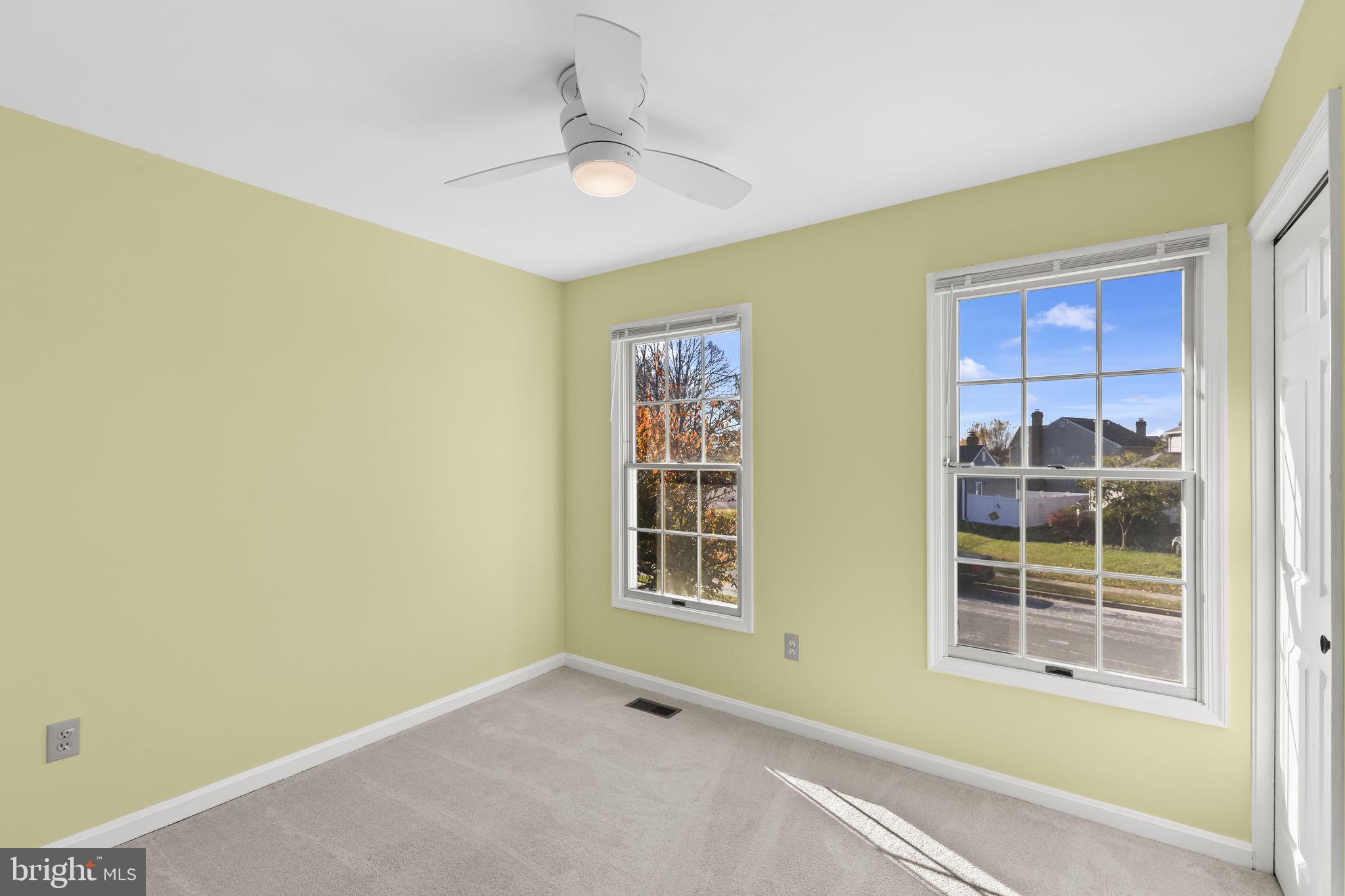 FALCON RIDGE - Residential