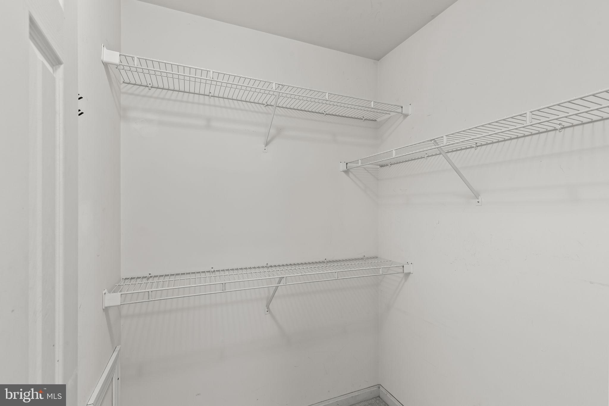 FALCON RIDGE - Residential