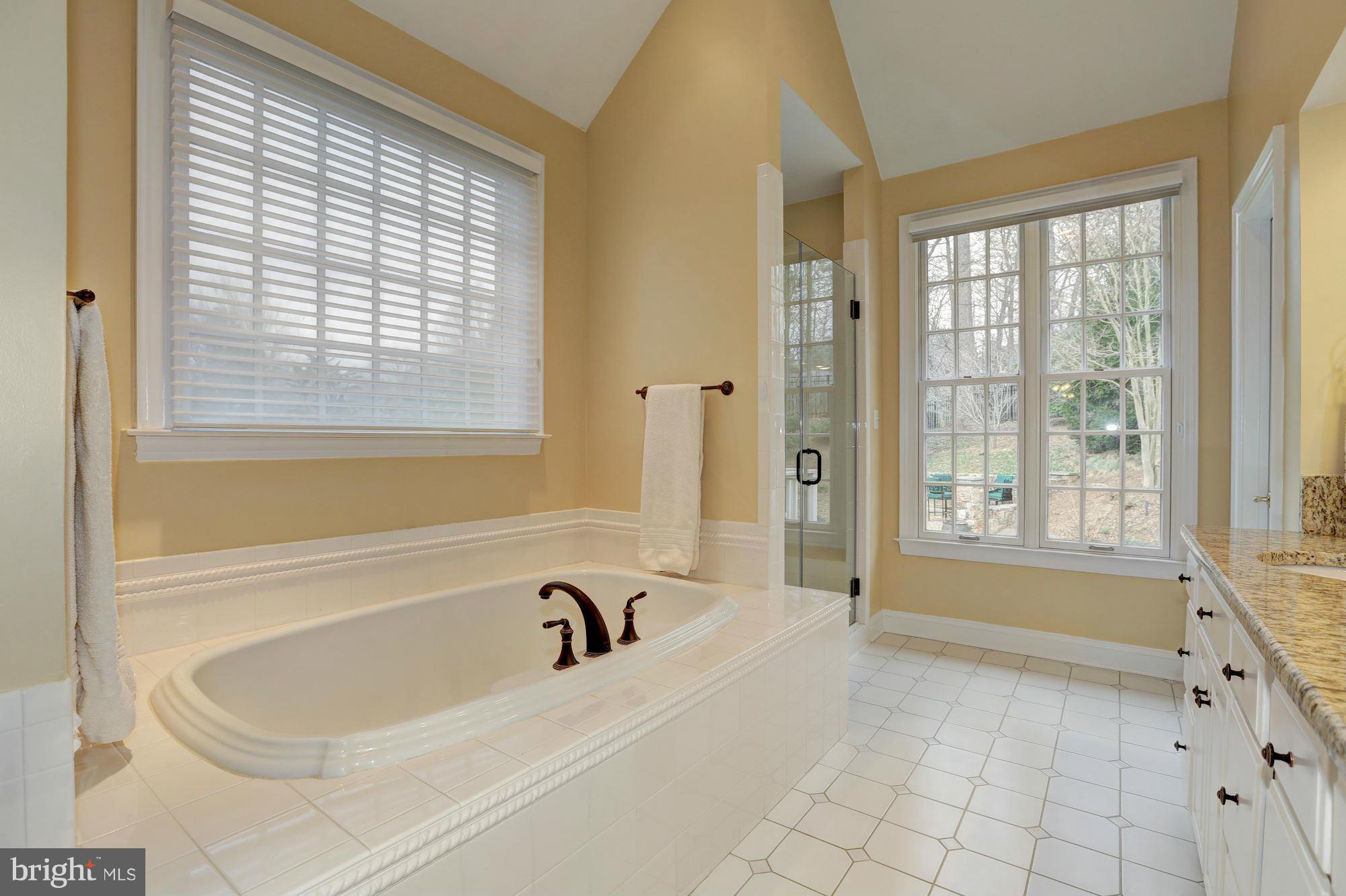 DEEP GLEN - Residential