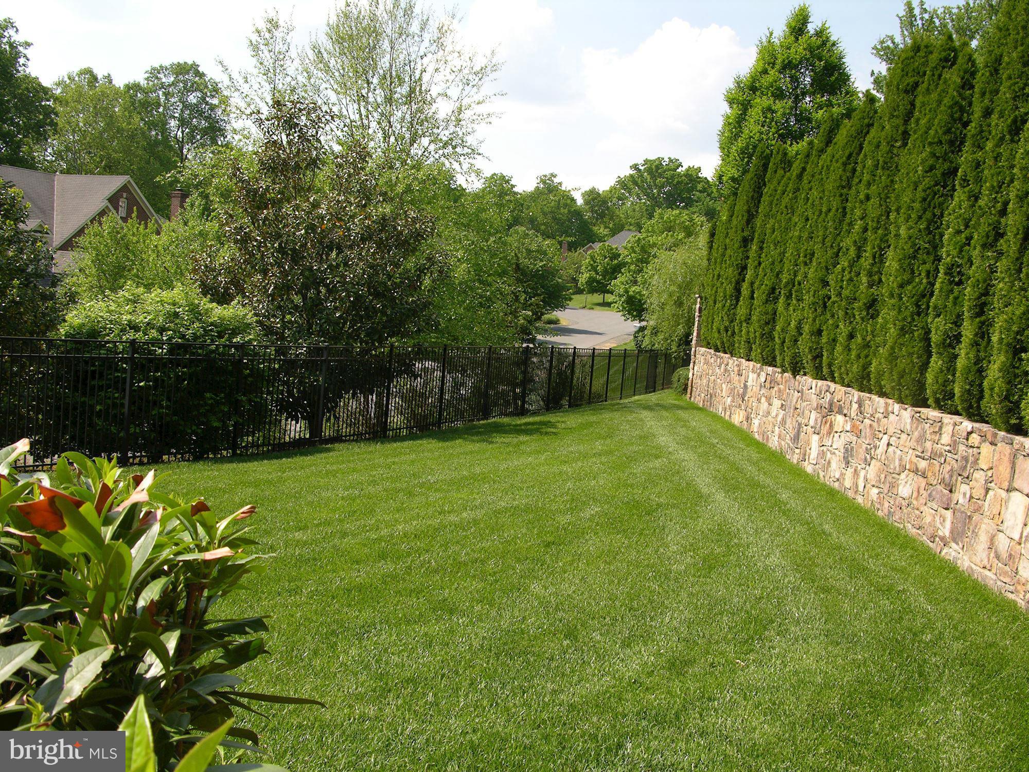 DEEP GLEN - Residential