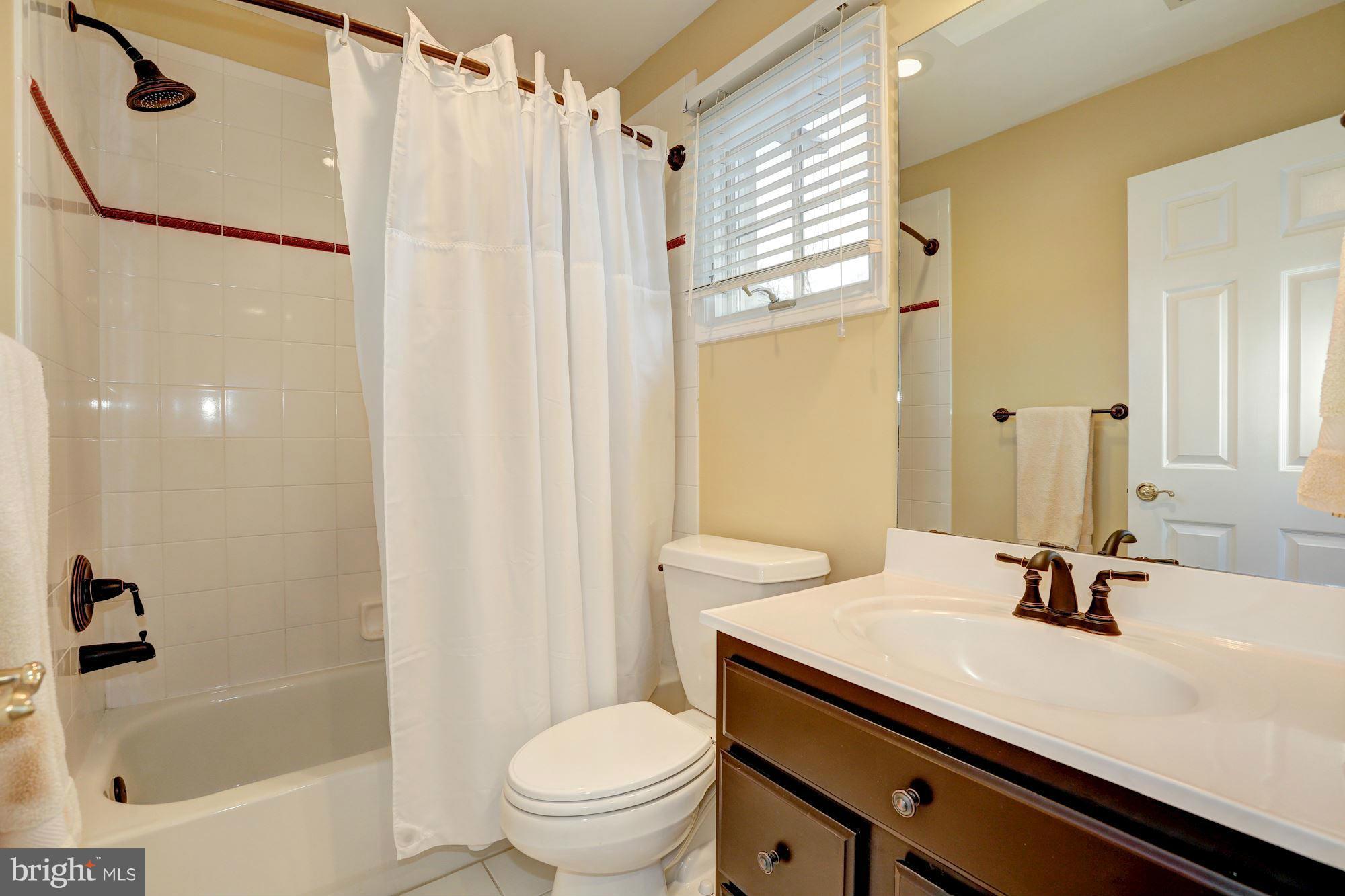 DEEP GLEN - Residential