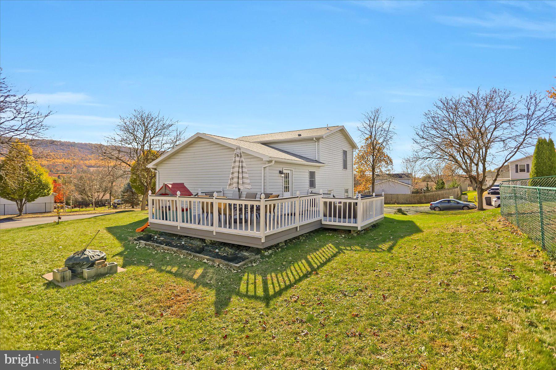 PLEASANT HILLS - Residential