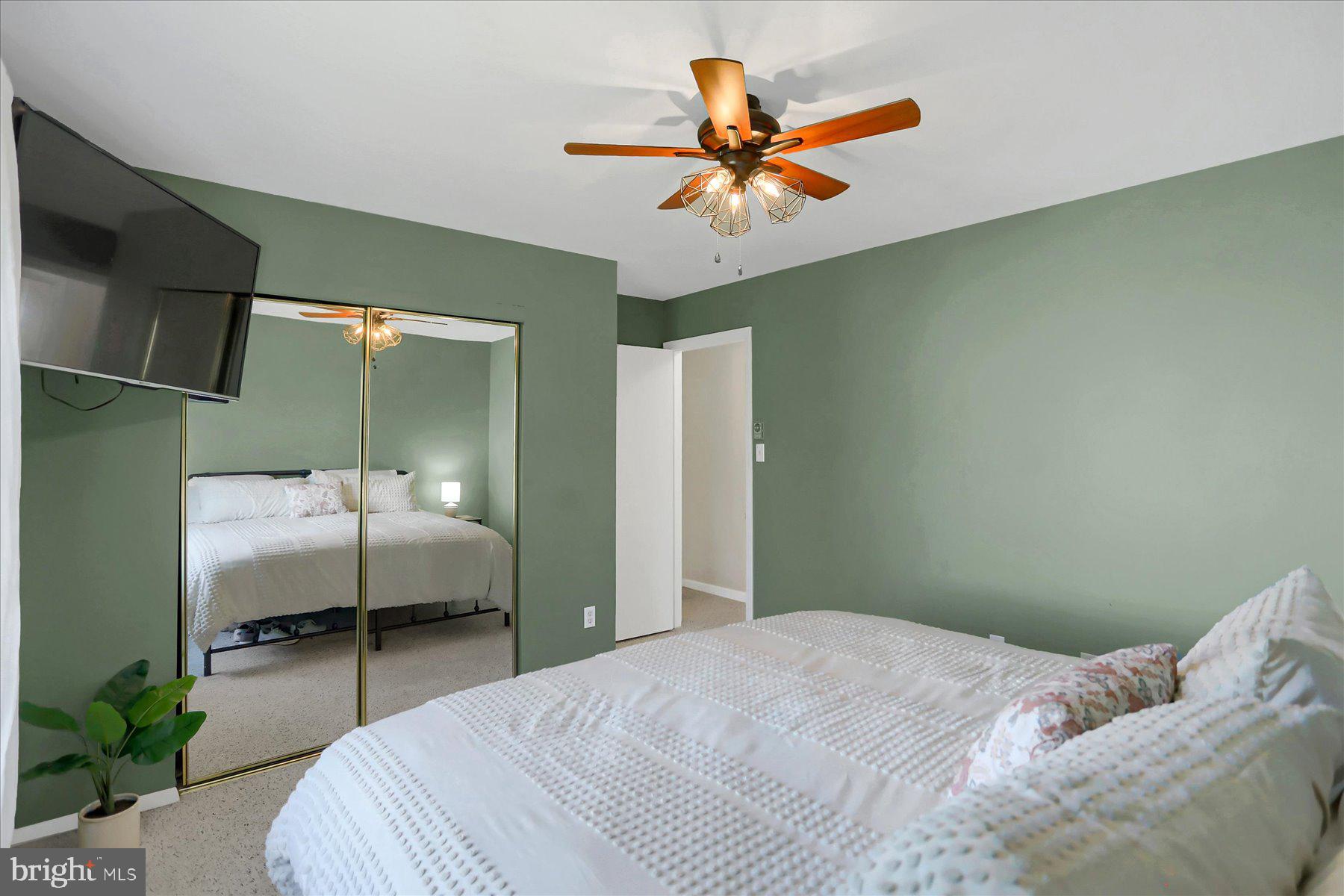 PLEASANT HILLS - Residential