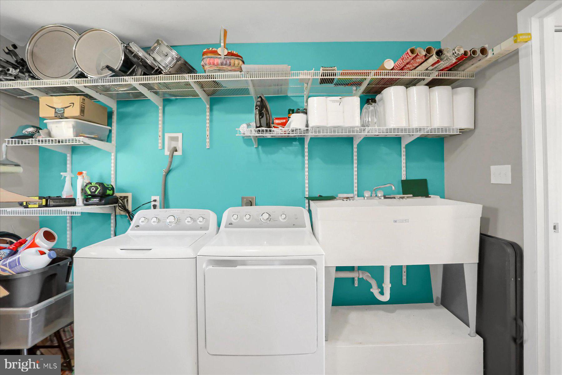 PLEASANT HILLS - Residential