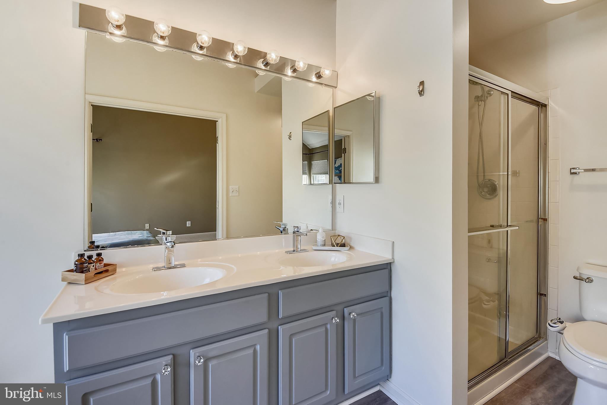 MCNAIR FARMS LANDBAY 5 - Residential