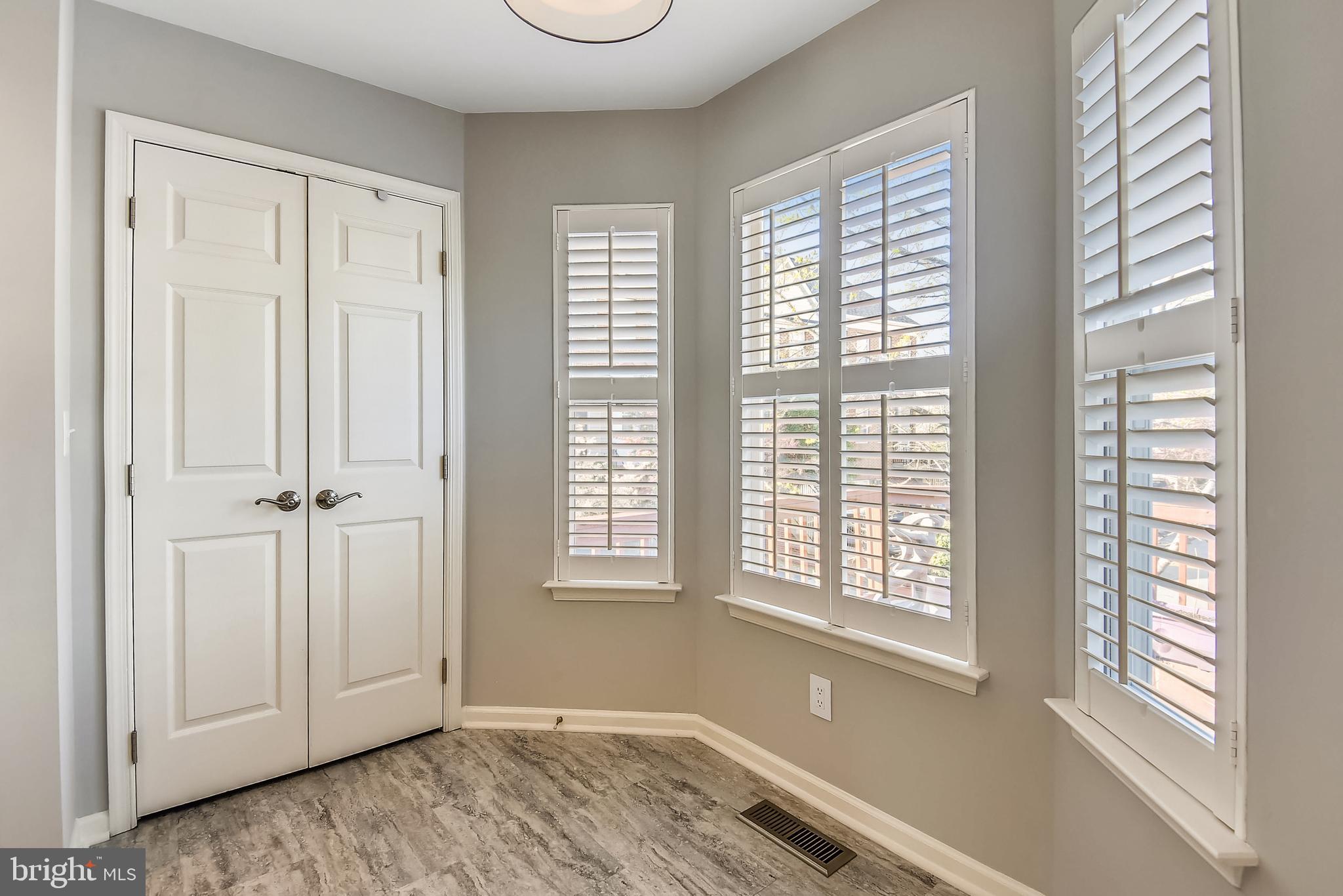 MCNAIR FARMS LANDBAY 5 - Residential