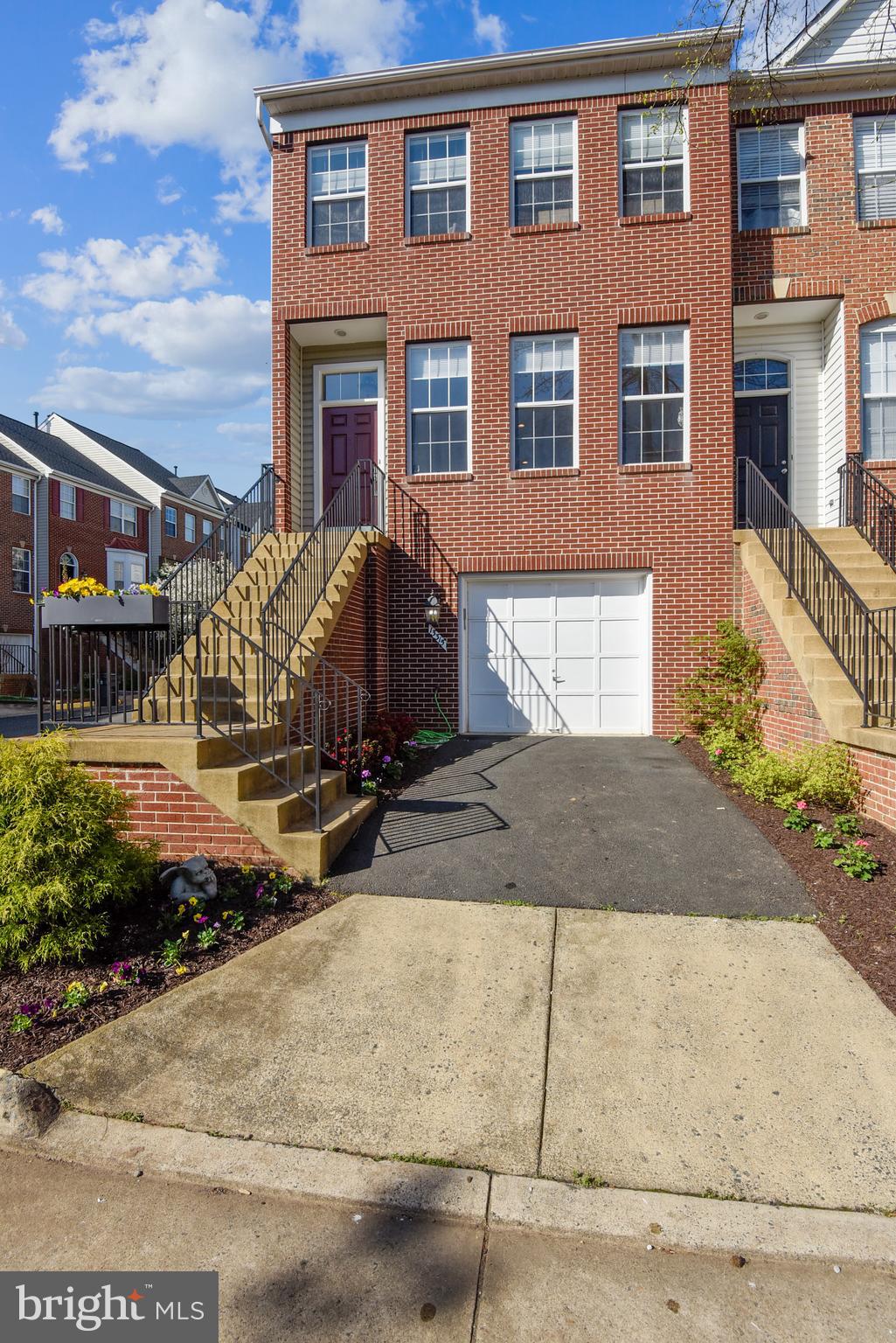 MCNAIR FARMS LANDBAY 5 - Residential