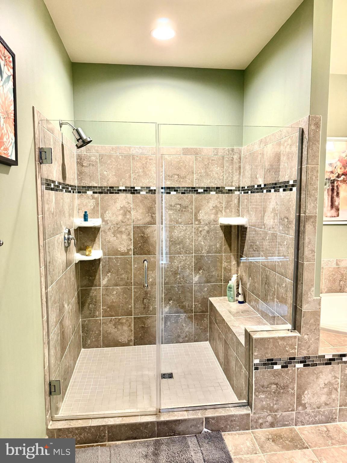 LOUDOUN VALLEY ESTATES 2 - Residential Lease