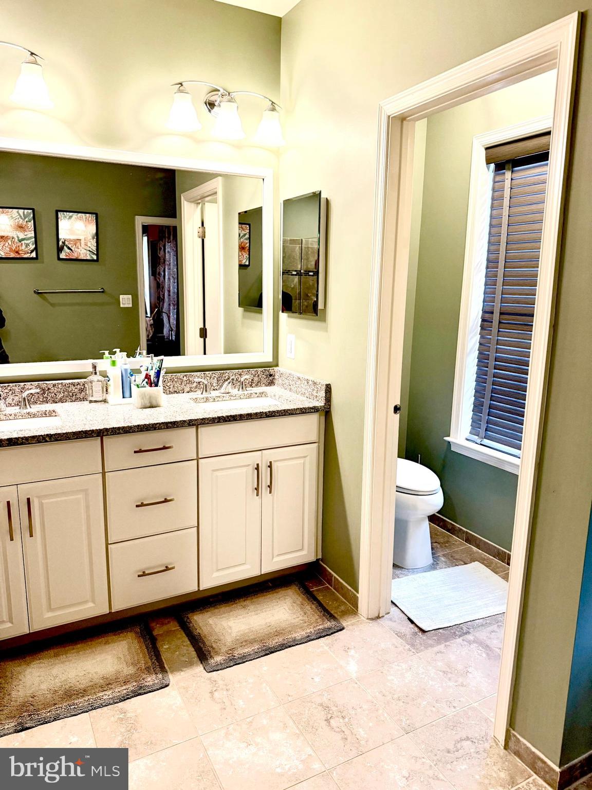 LOUDOUN VALLEY ESTATES 2 - Residential Lease