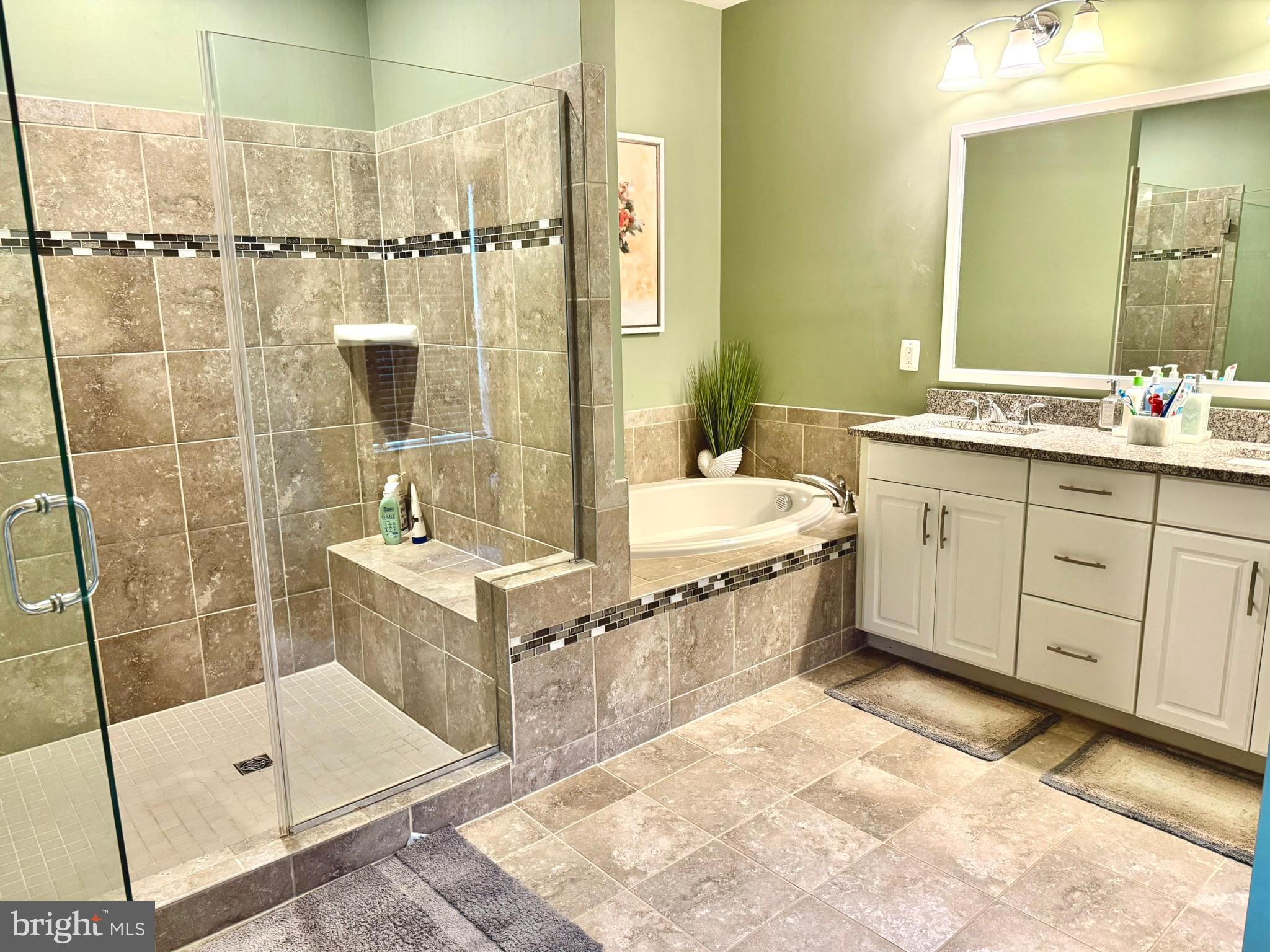 LOUDOUN VALLEY ESTATES 2 - Residential Lease