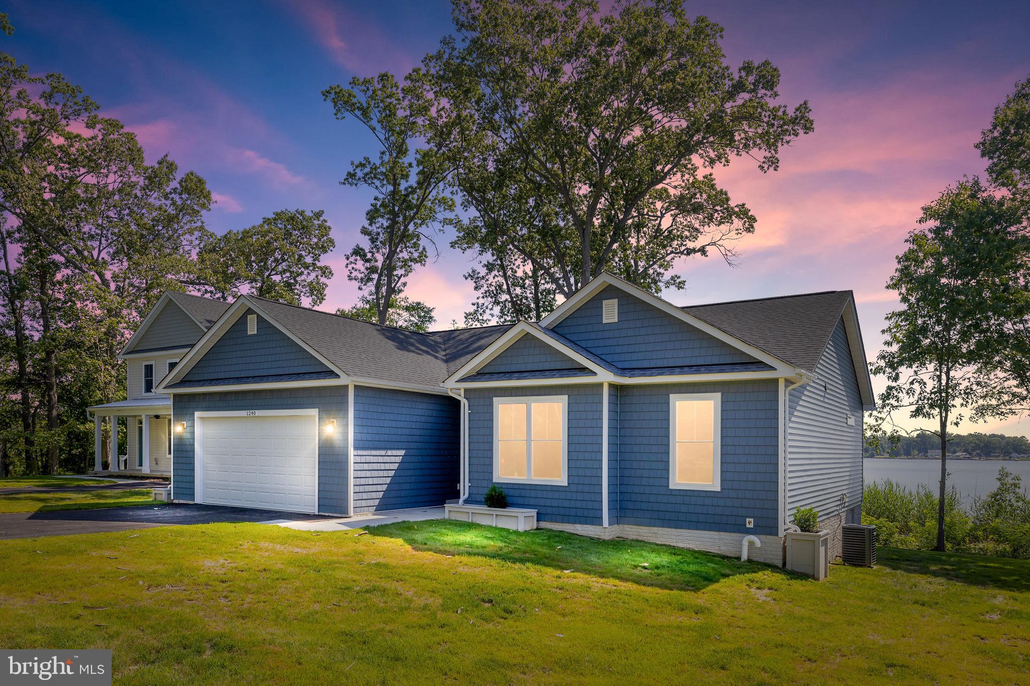 WESTMORELAND SHORES - Residential