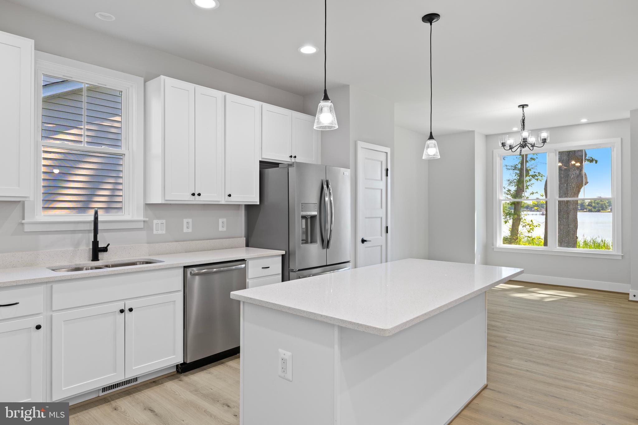 WESTMORELAND SHORES - Residential